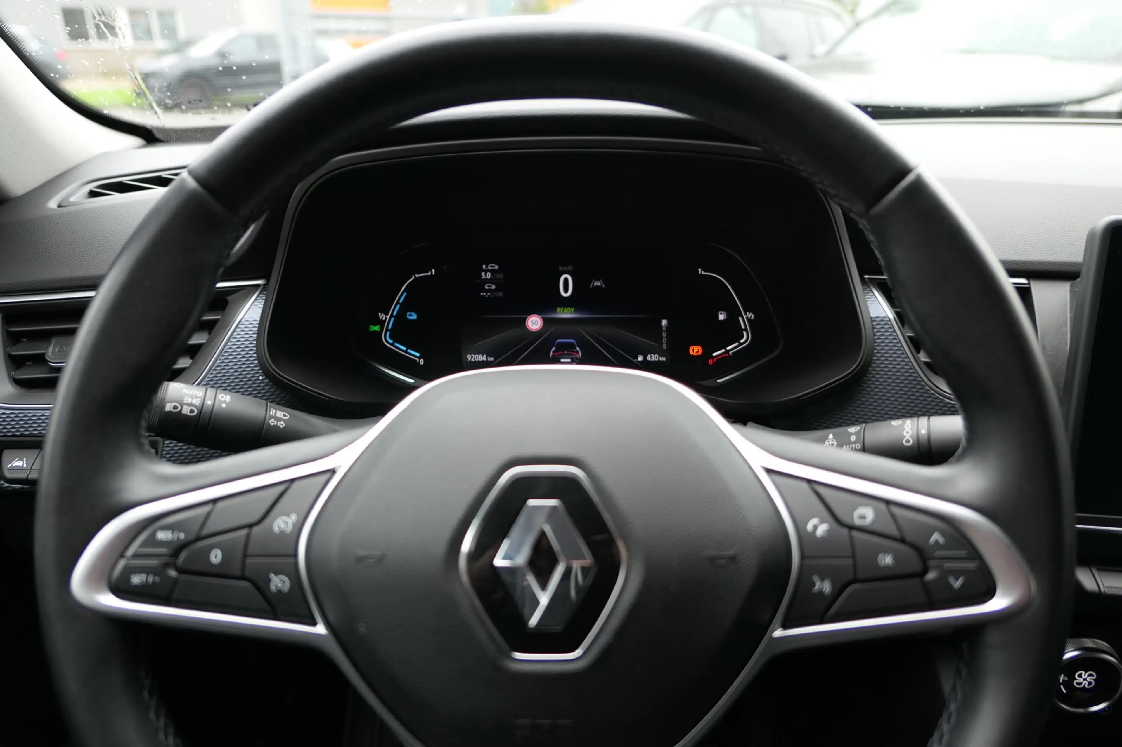 Renault Arkana 1.6 E-Tech Hybrid 145 Zen, Camera, PDC, Navi, Crui — photo 17