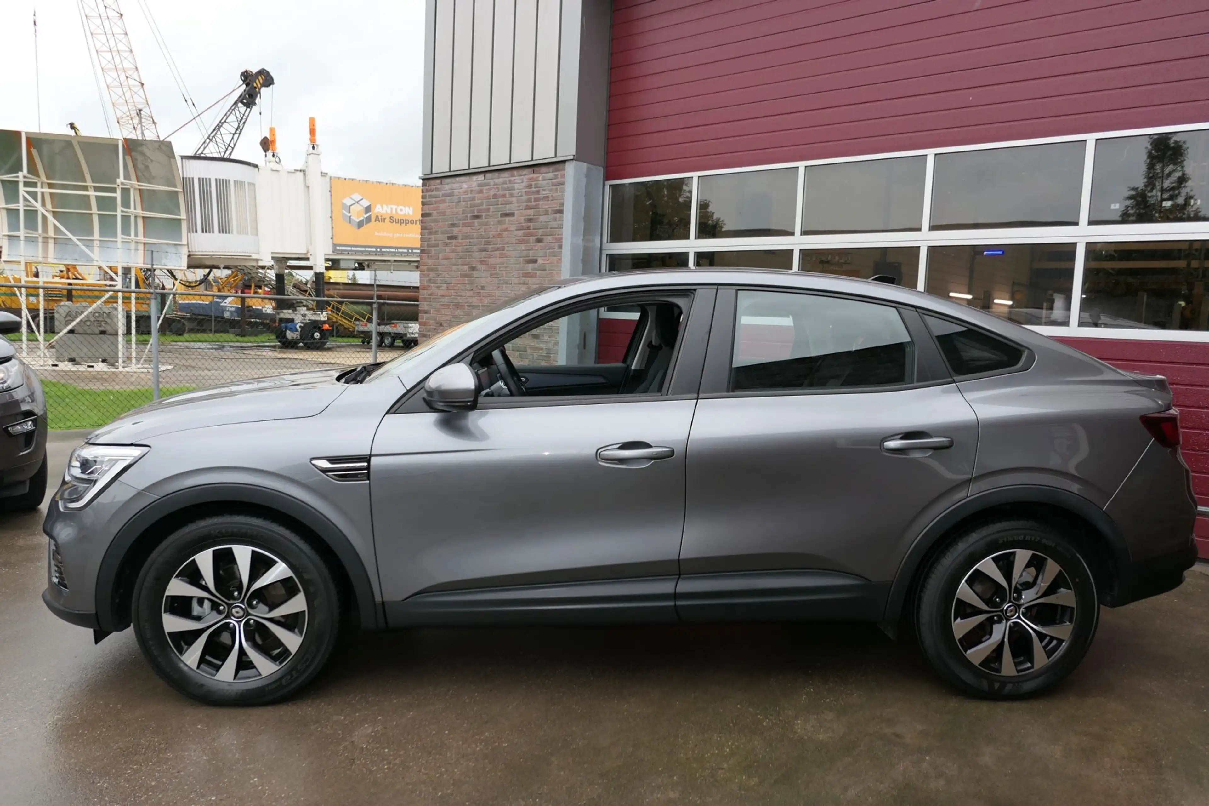 Renault Arkana 1.6 E-Tech Hybrid 145 Zen, Camera, PDC, Navi, Crui — photo 2