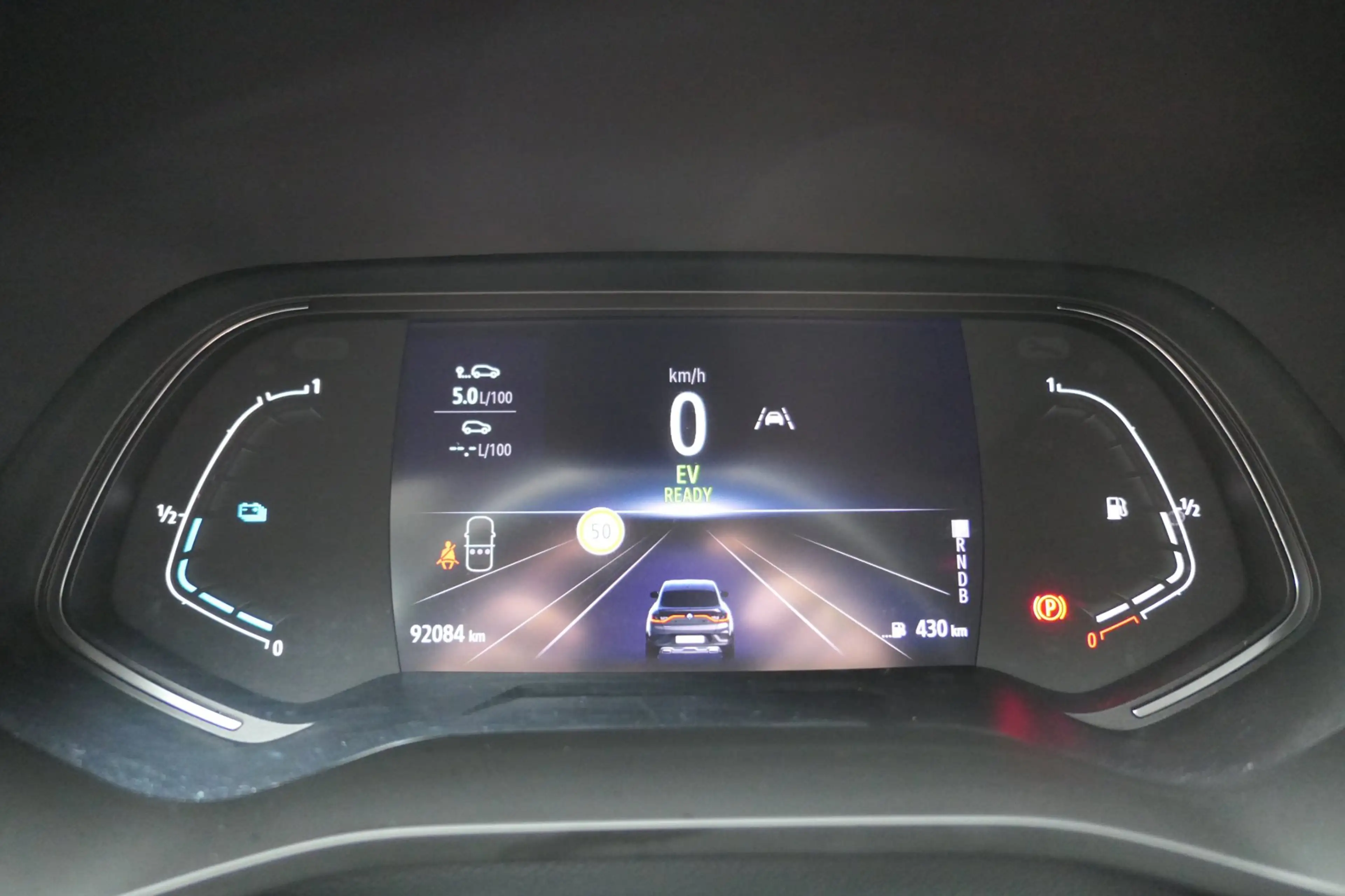 Renault Arkana 1.6 E-Tech Hybrid 145 Zen, Camera, PDC, Navi, Crui — photo 12