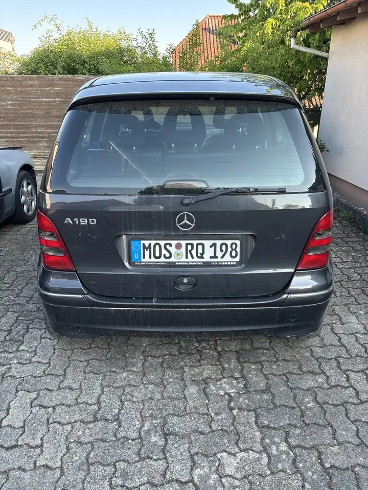 Mercedes-Benz A 190 Avantgarde, foto 2
