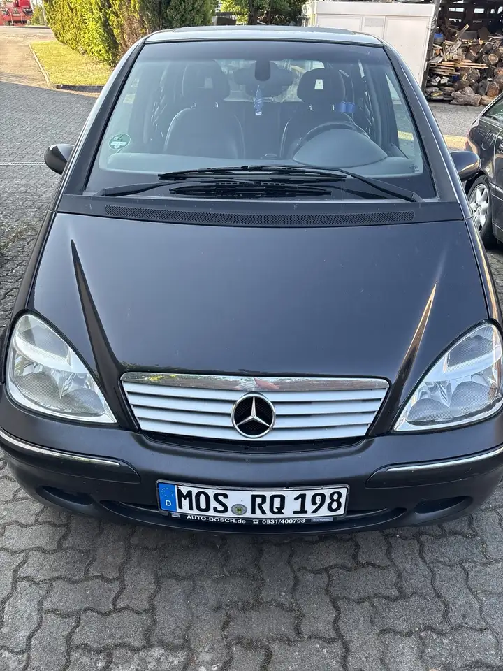 Mercedes-Benz A 190 Avantgarde, foto 1