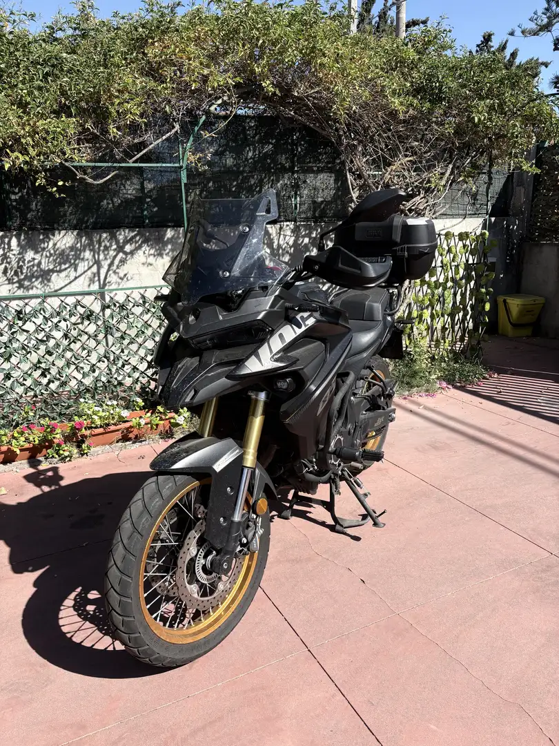 Voge 500DS voge valico 525 dsx black night edition - 1