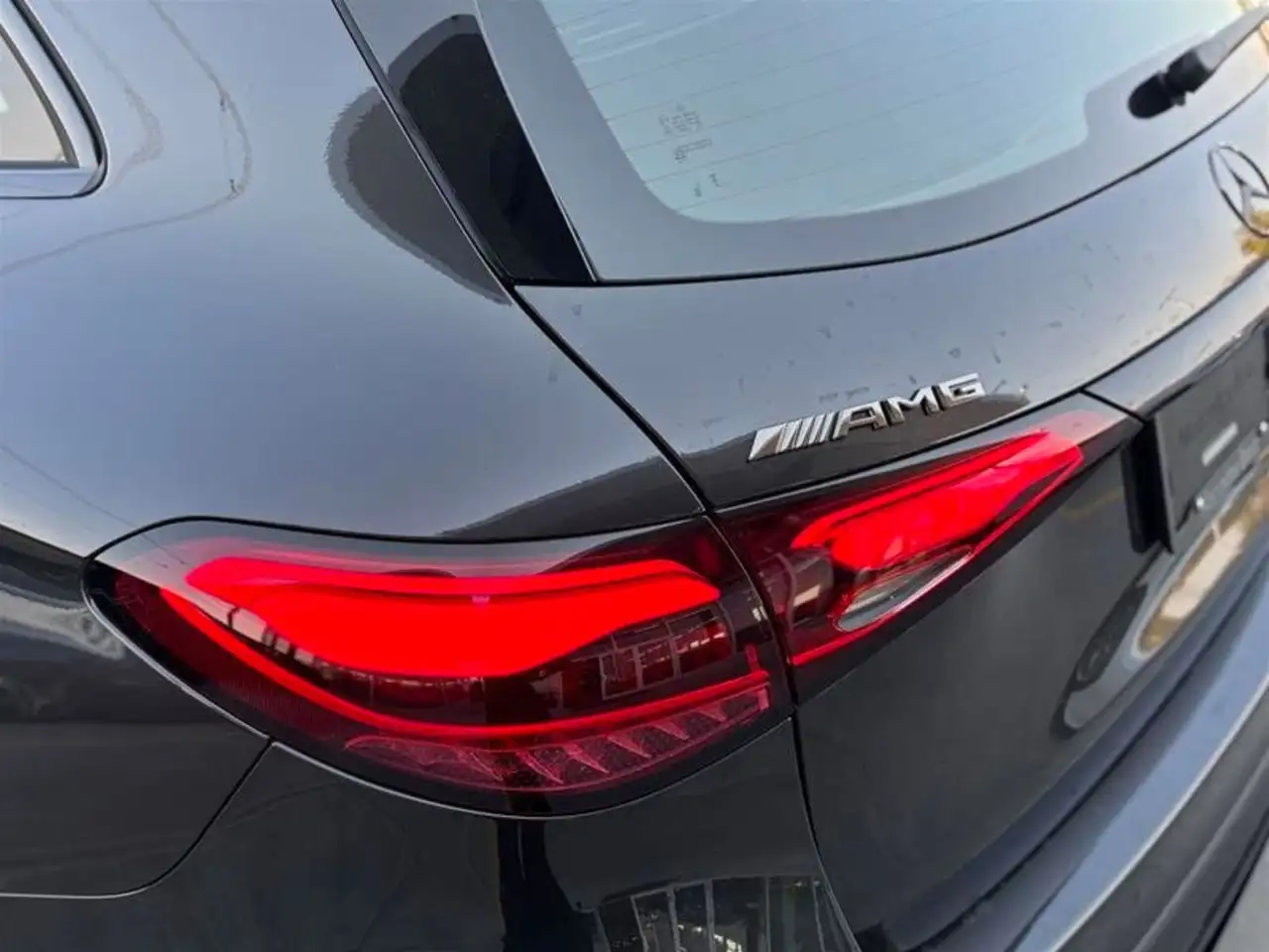 Mercedes-Benz GLC снимка Mercedes-Benz GLC