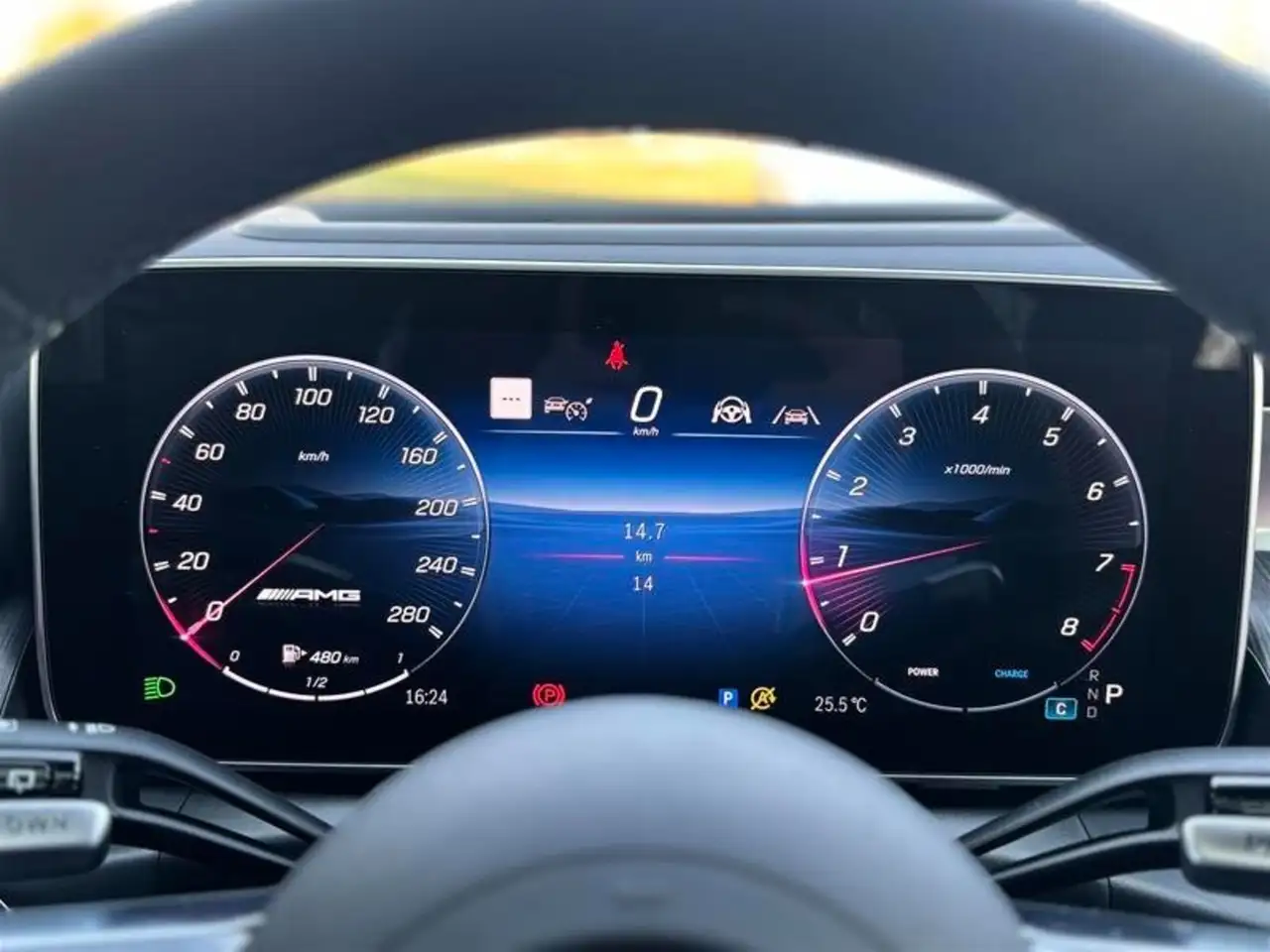 Mercedes-Benz GLC снимка Mercedes-Benz GLC