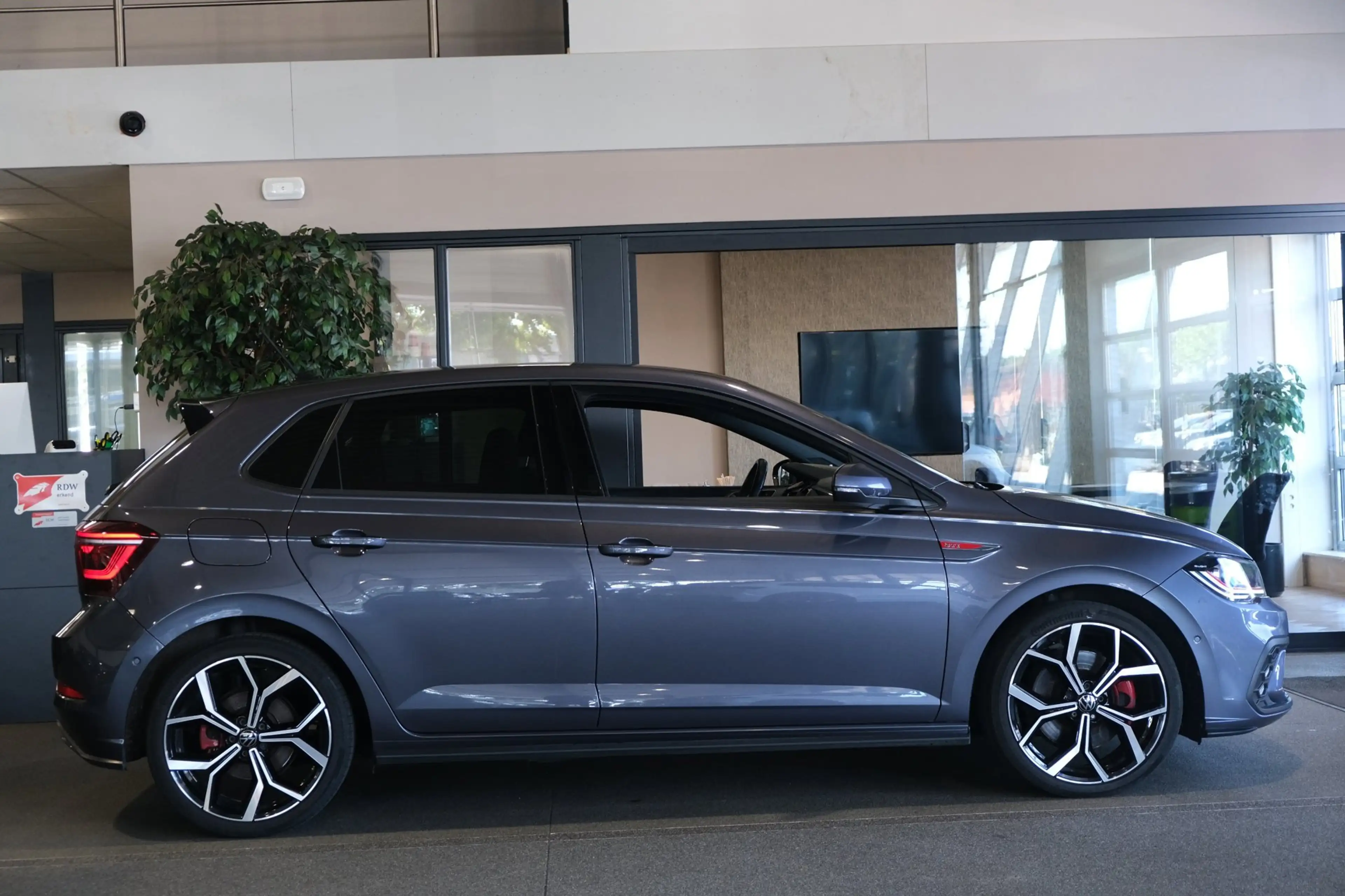 Volkswagen Polo GTI 2.0 TSI 207PK DSG Facelift IQ Matrix Cam ACC Faro — photo 6