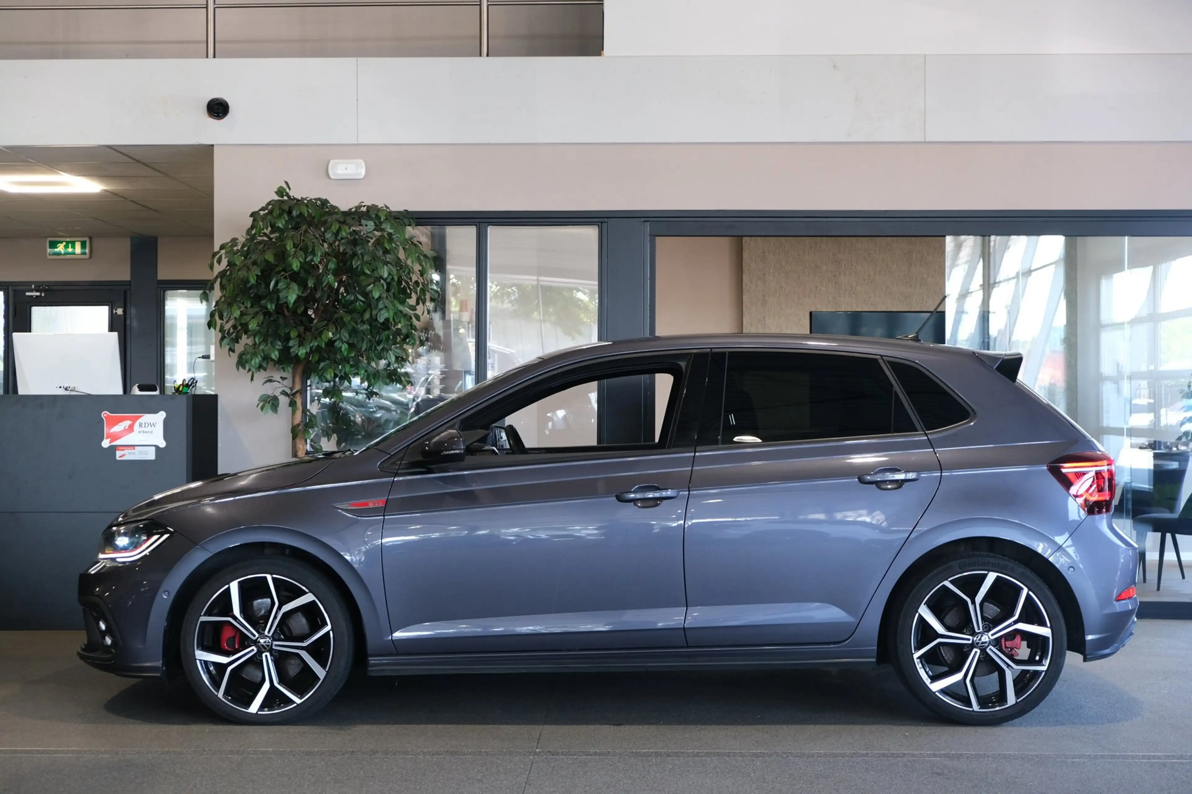 Volkswagen Polo GTI 2.0 TSI 207PK DSG Facelift IQ Matrix Cam ACC Faro — photo 8