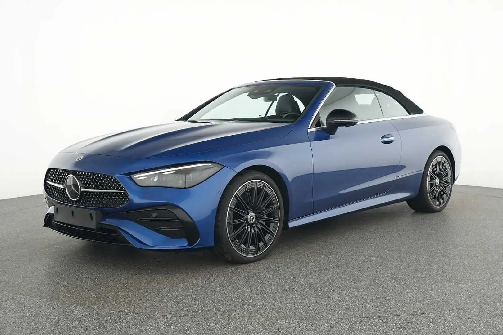 Mercedes-Benz CLE 200 Cabriolet AMG Line Albastru - 1