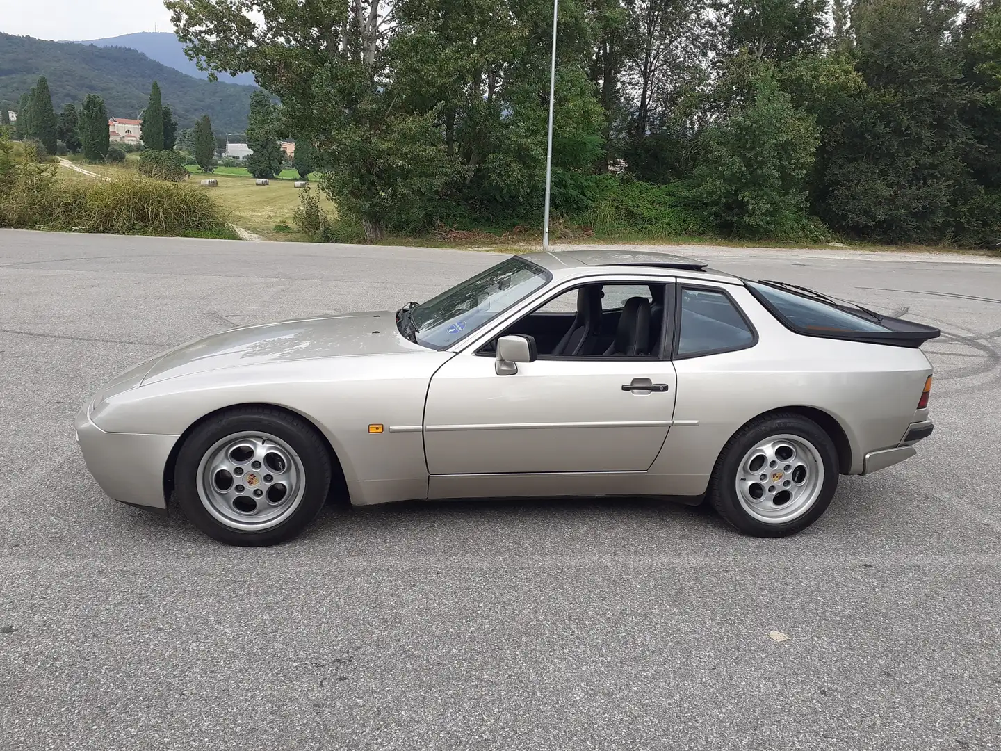Porsche 944 Turbo Grigio - 2