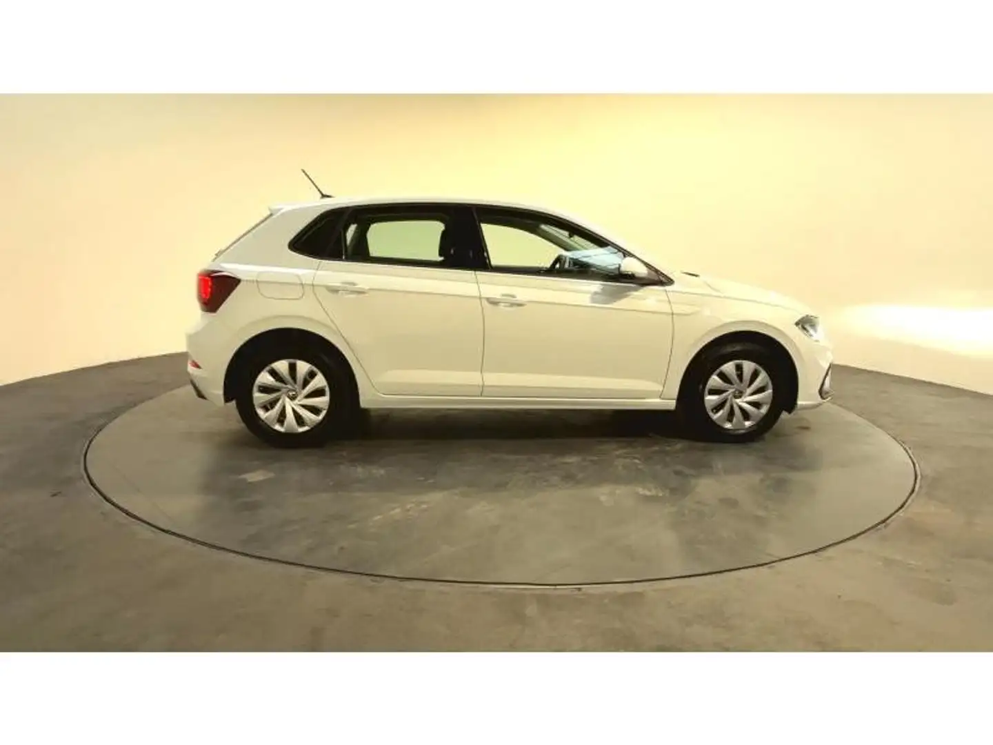 Volkswagen Polo VI Life Fehér - 2