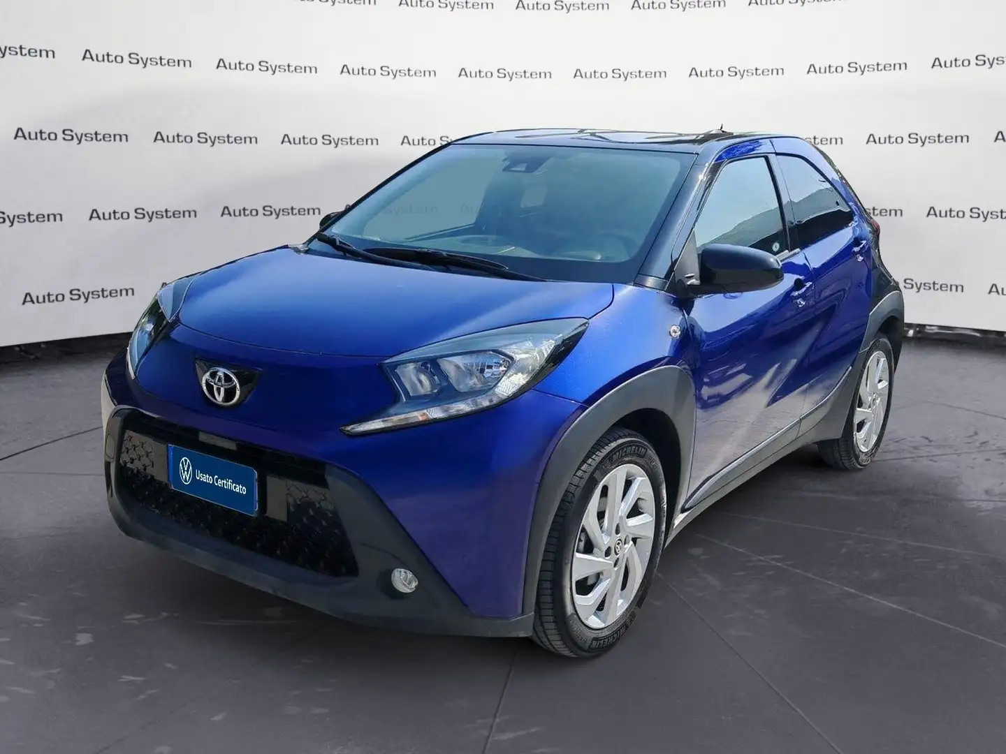 Toyota Aygo X Aygo X 1.0 VVT-i 72 CV 5 porte Trend S-CVT Blu/Azzurro - 1