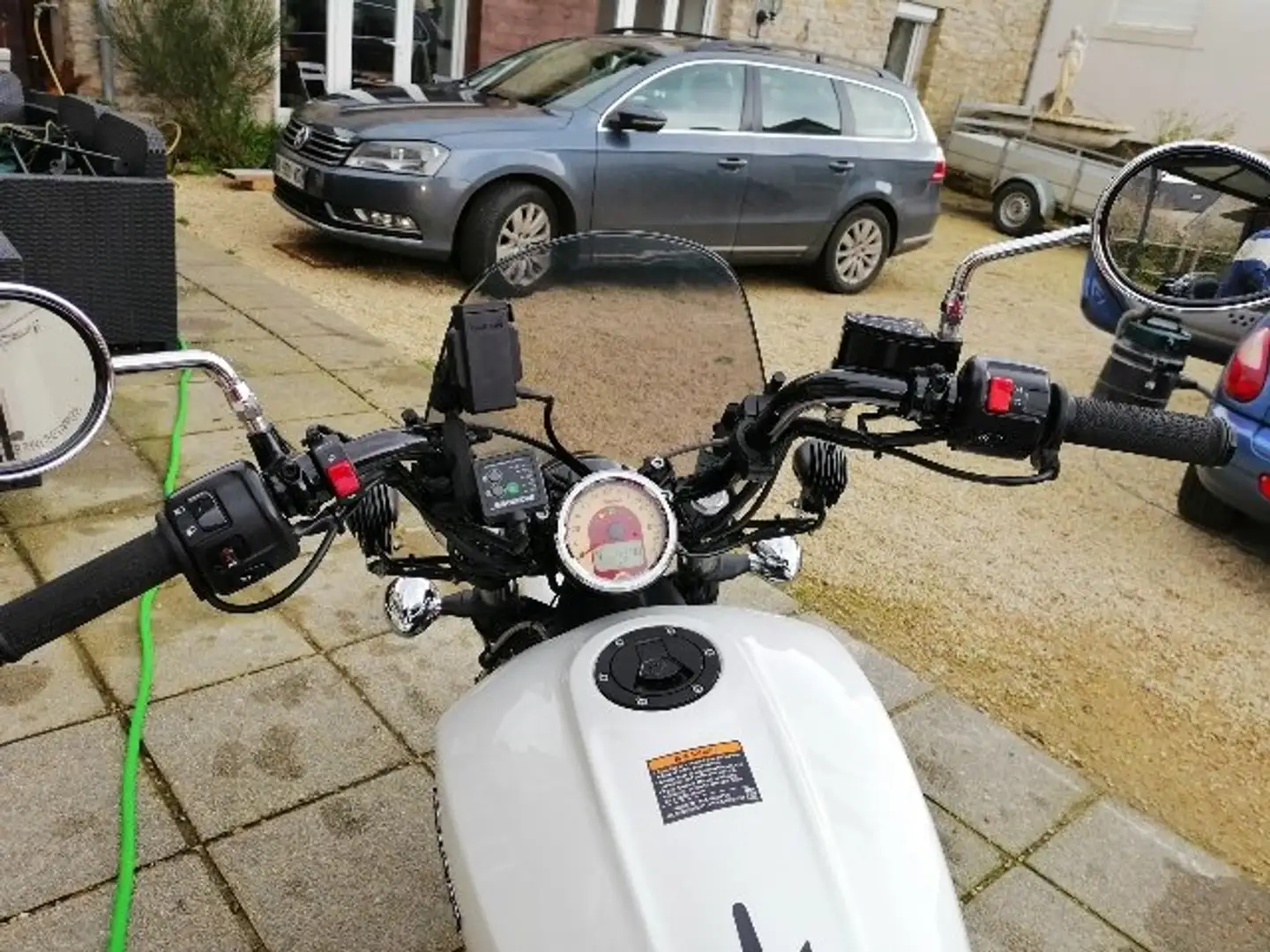 Indian Scout Scout Sixty Blanco - 2