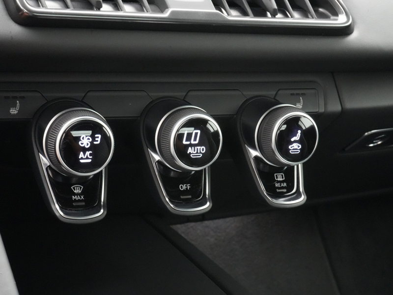 Audi R8 Coupe V10 performance V10 RAUTE B&O MEMORY — photo 9