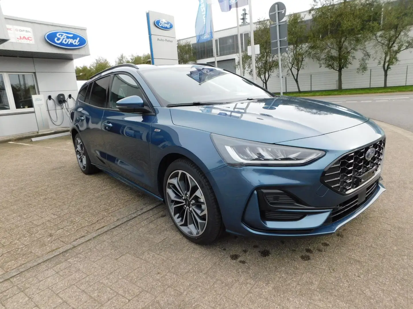 Ford Focus ST-Line X Autom. ACC/Bliss/el.Heckklappe Azul - 1