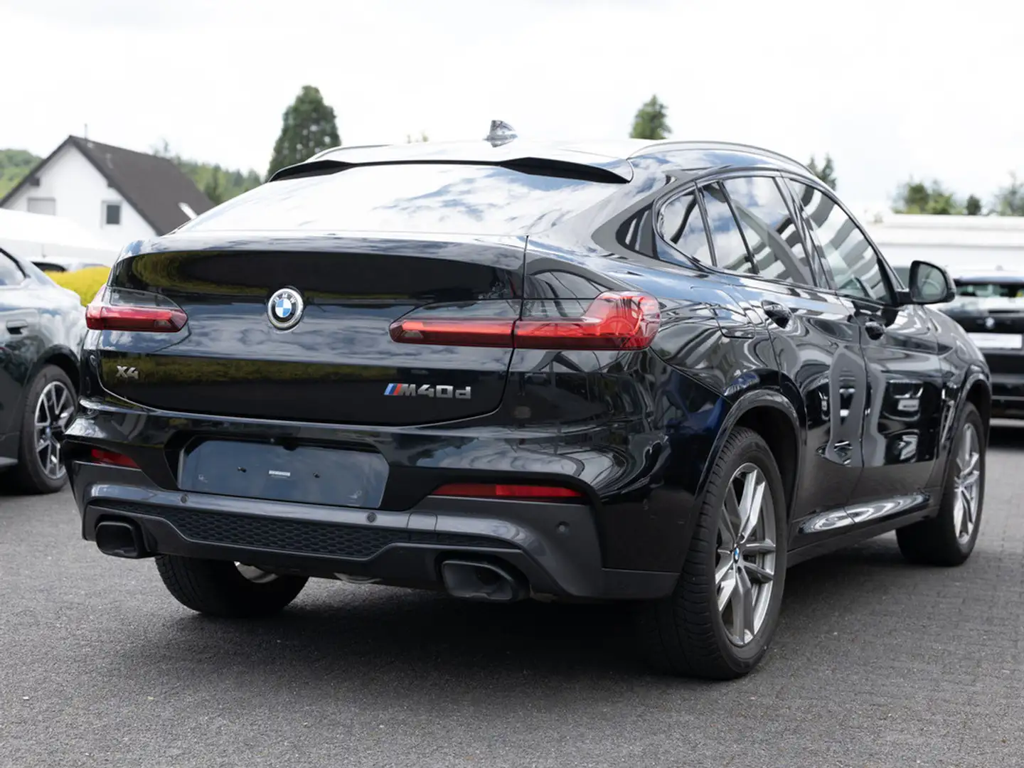 BMW X4 M 40d PANO AHK HUD LED STANDHZ ACC NAVI SHZ Negru - 2
