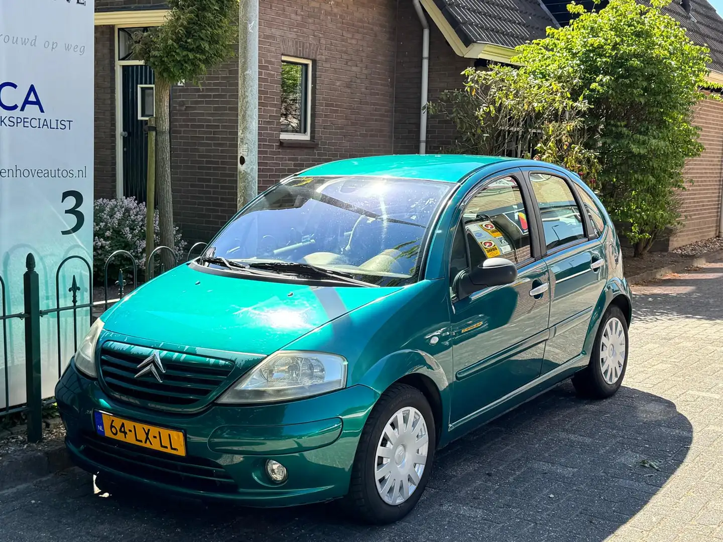 Citroen C3 1.4i Exclusive Automaat Зелений - 2