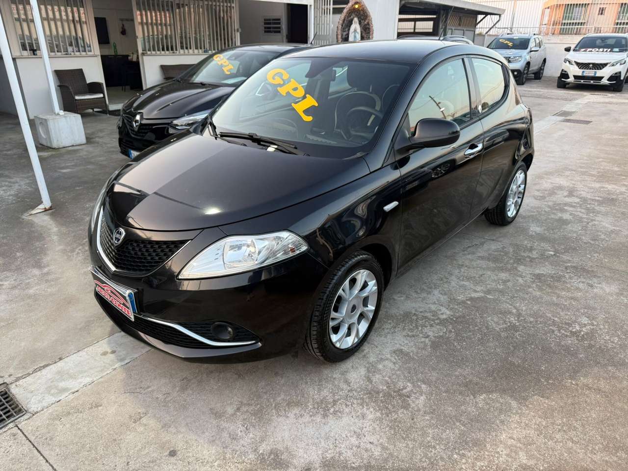 Lancia Ypsilon Ypsilon 1.2 69 CV 5 porte GPL Ecochic Silver