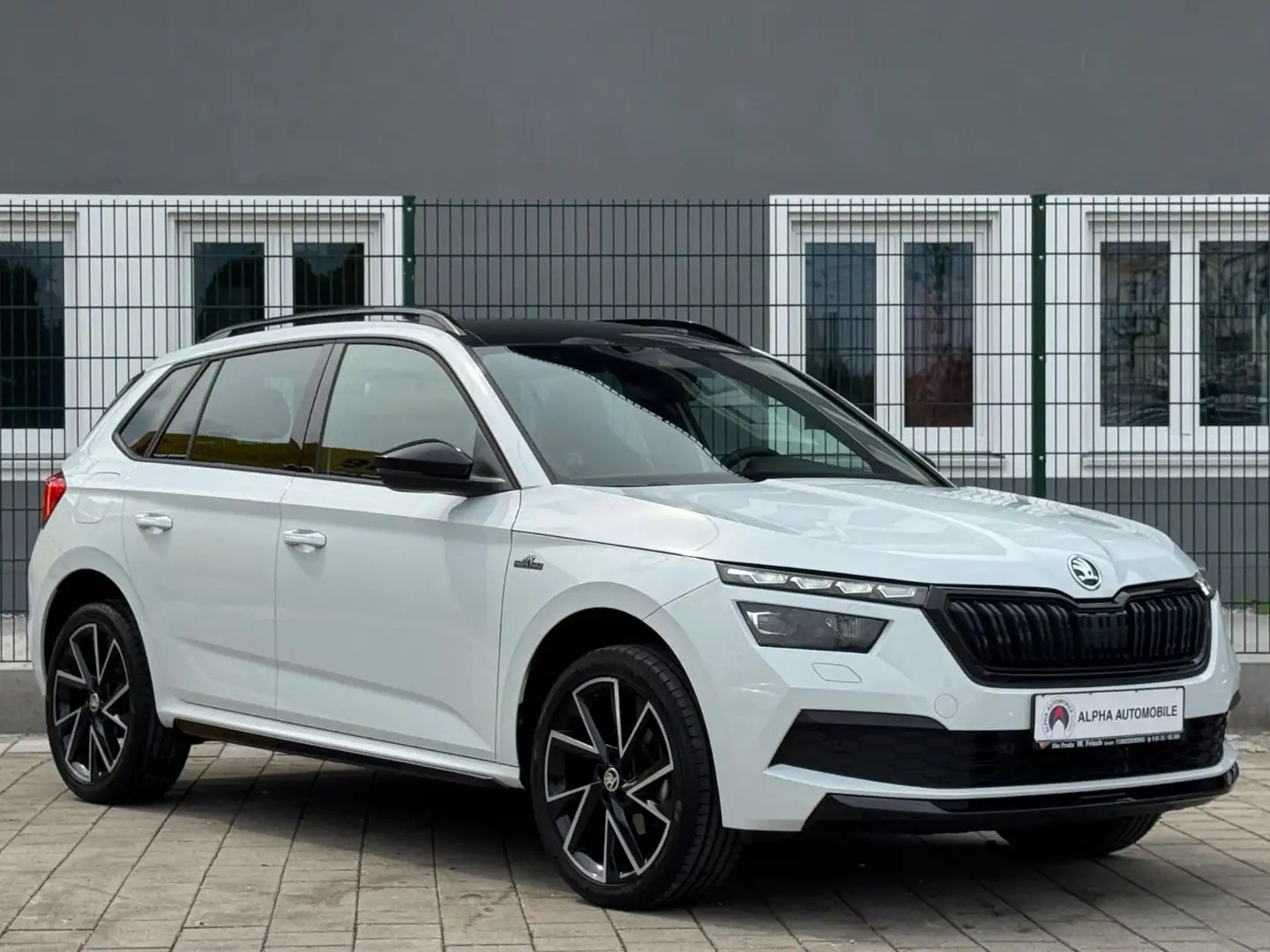 Skoda Kamiq Monte Carlo/KLIMA/NAVI Weiß - 2