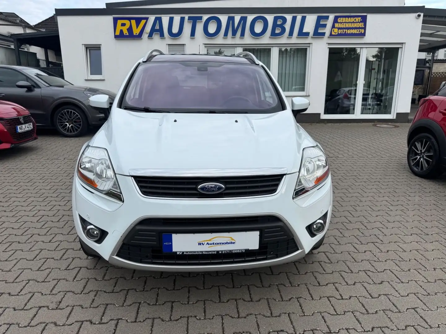 Ford Kuga S    2,0 TDCI   4X4 Weiß - 1