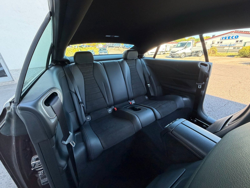 Mercedes-Benz E 350 Coupe  AMG+Ambiente+RKamera+TotW+Alcantara — photo 10