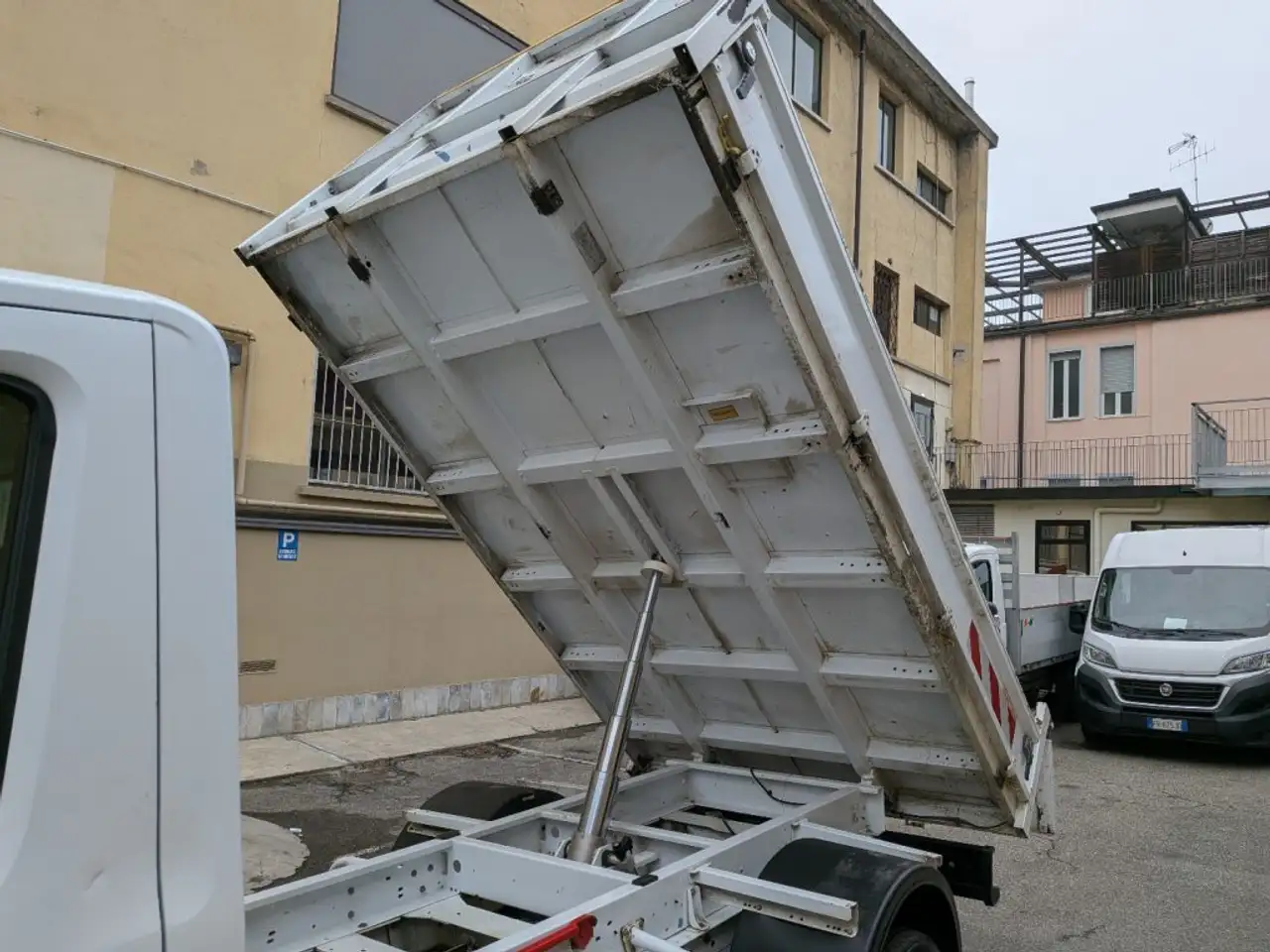Ford Transit 350 2.0 170CV RWD PM-RG ribaltabile gemellato, миниатюра 4