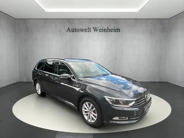Volkswagen Passat Variant PASSAT°VARIANT°COMFORTLINE°AUT°LED°ACC°MASSAGE°