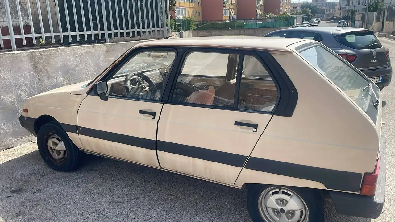 Citroen Visa 1.1 Super E iscritta asi, foto 3