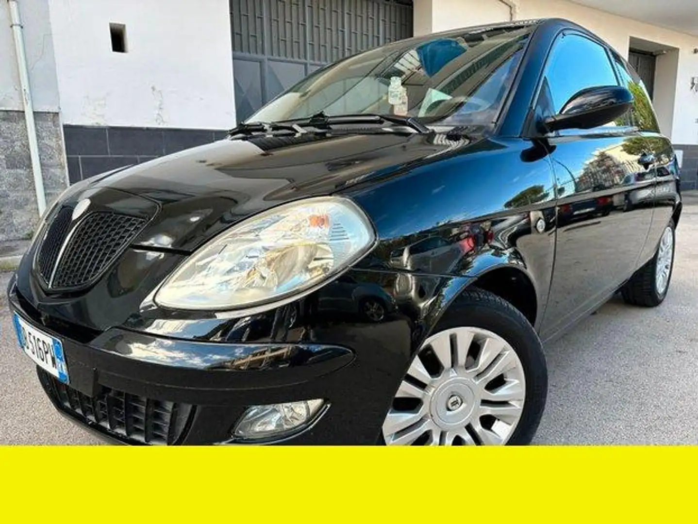 Lancia Ypsilon - 1