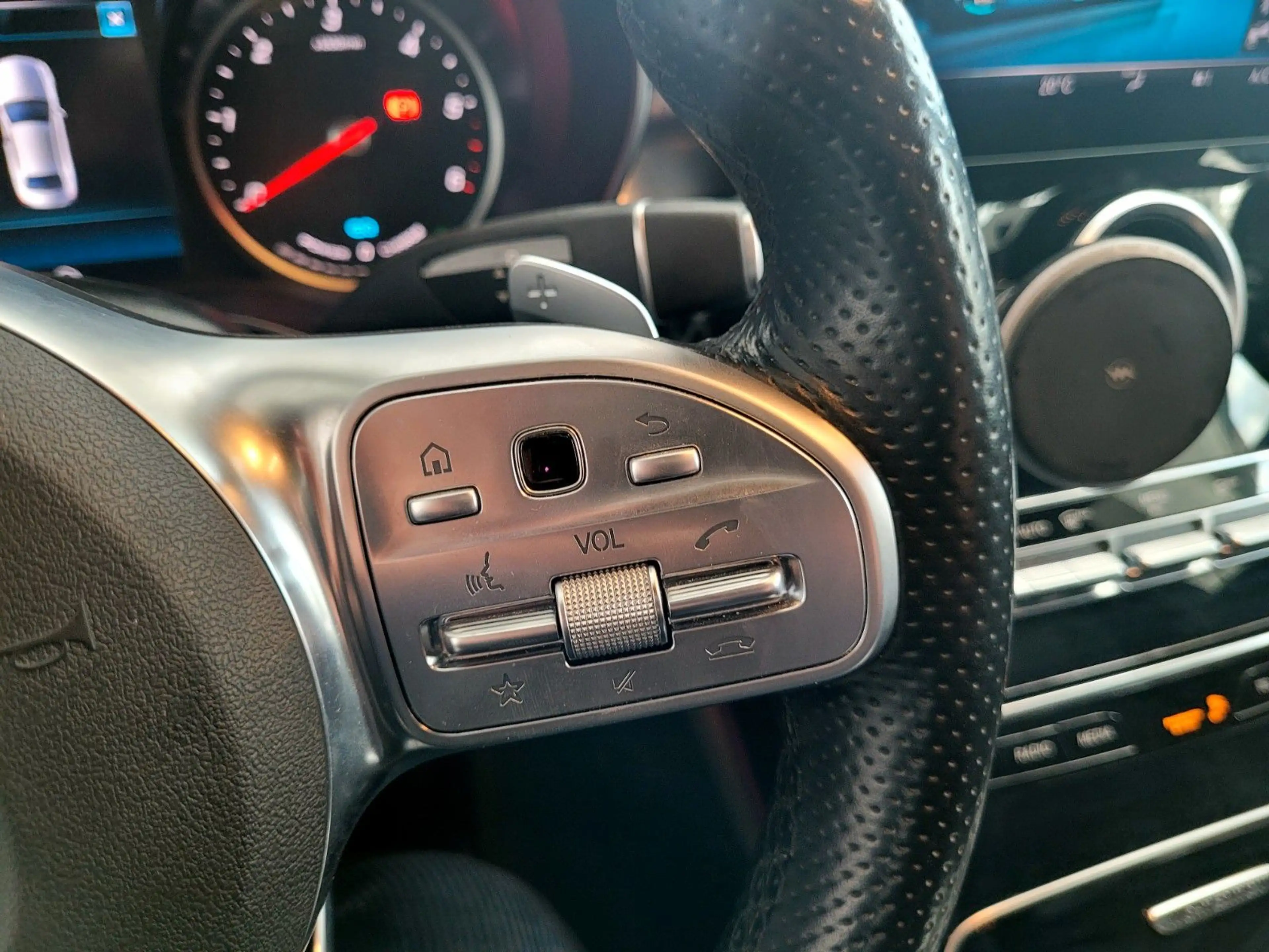 Mercedes-Benz C 300 de Night Edition/Pano/AMG/ — photo 19