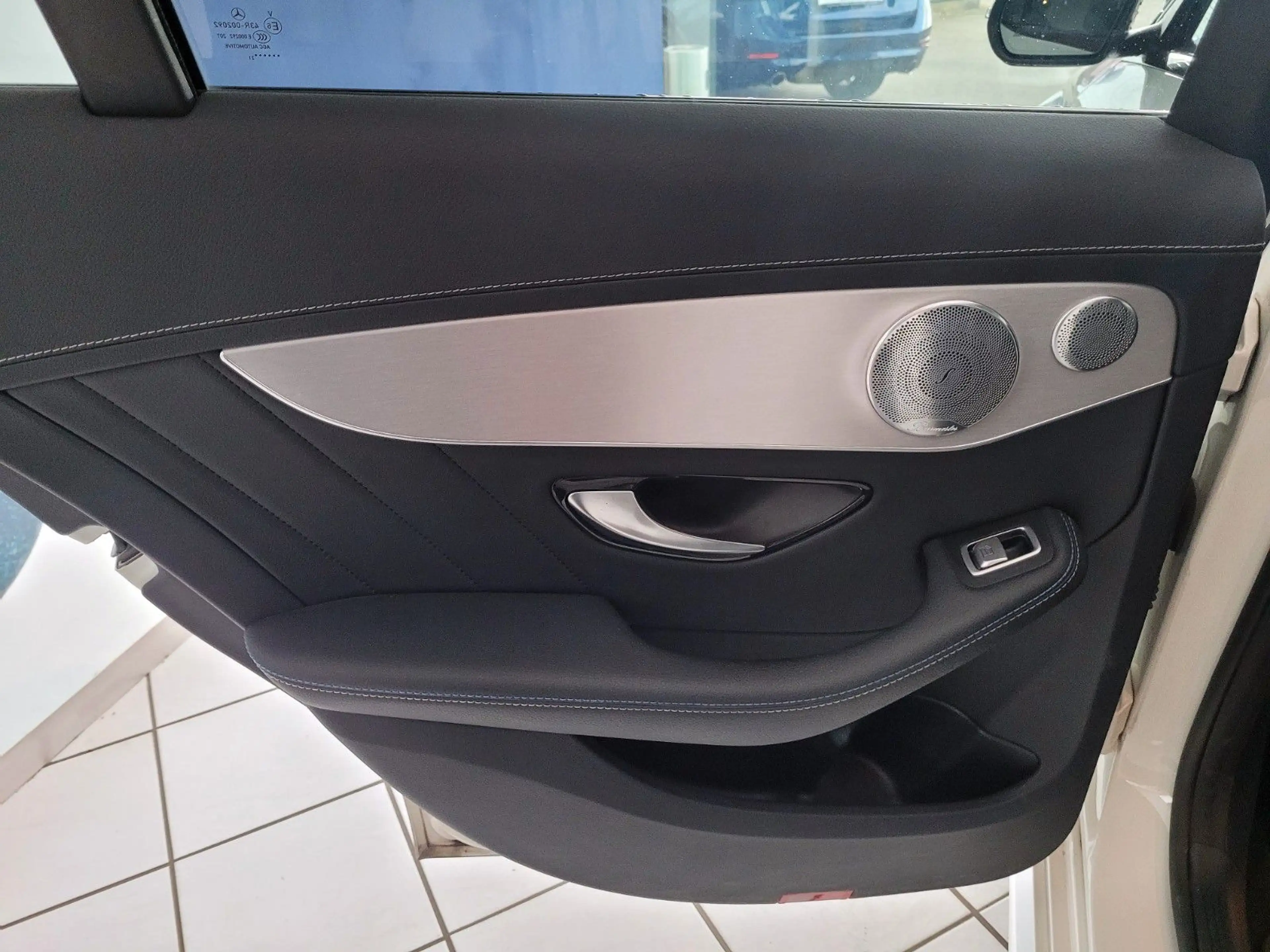 Mercedes-Benz C 300 de Night Edition/Pano/AMG/ — photo 25