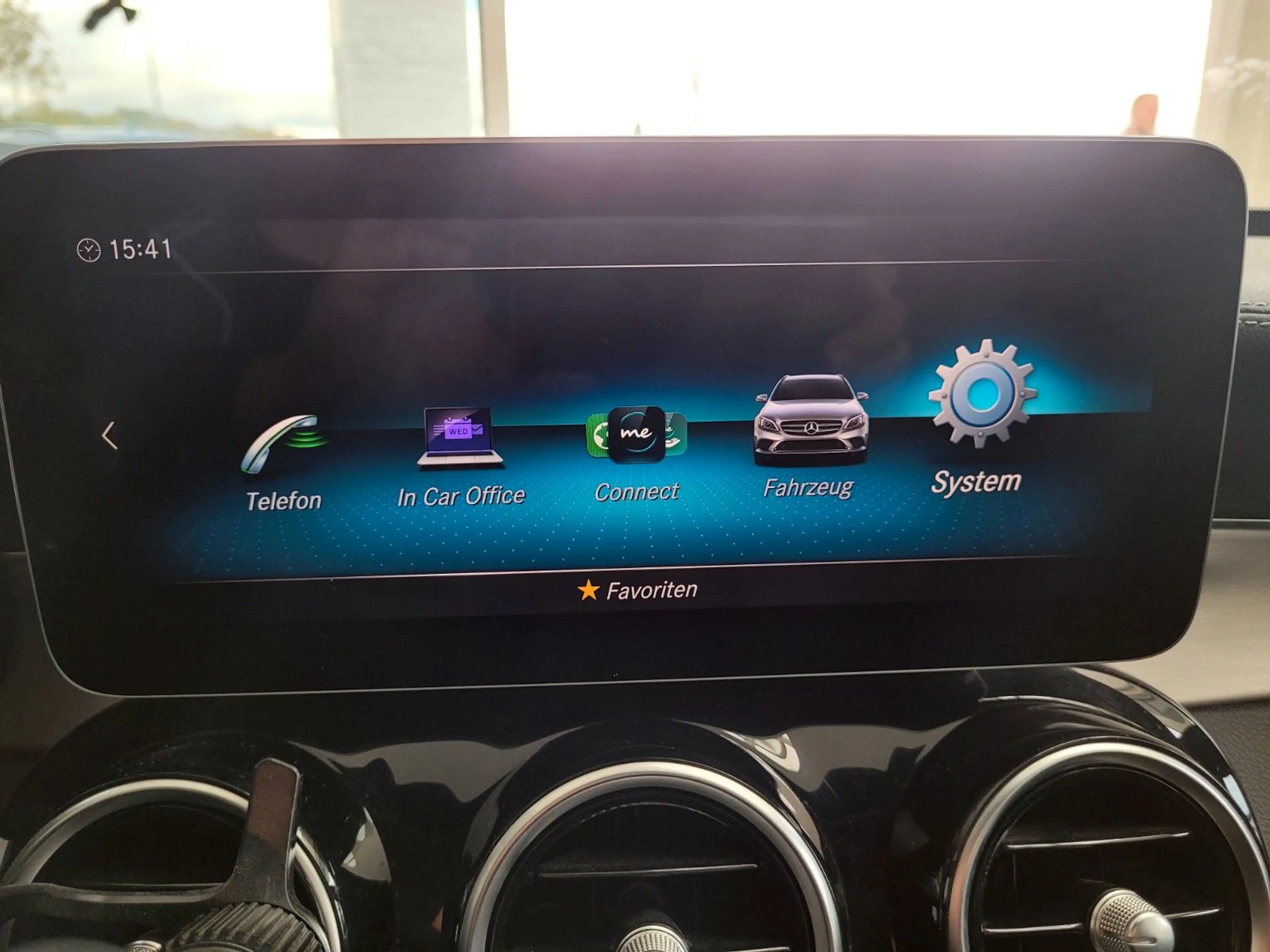Mercedes-Benz C 300 de Night Edition/Pano/AMG/ — photo 11
