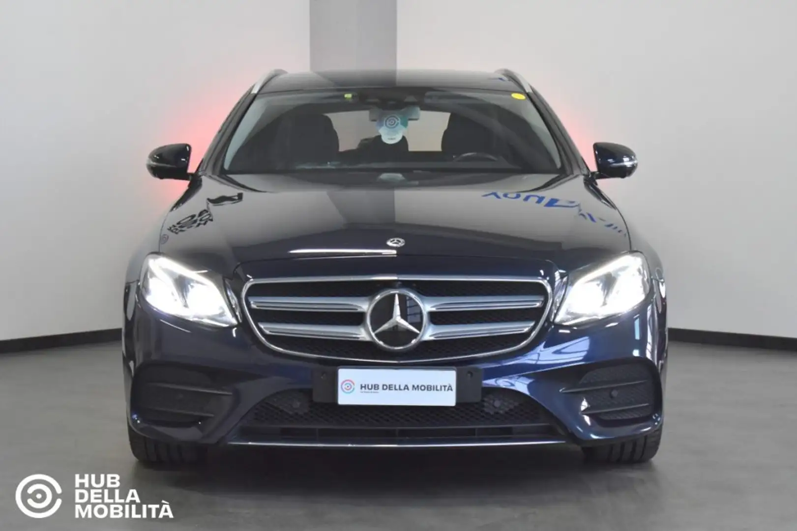 Mercedes-Benz E 300 de S.W. Auto EQ-Power Premium Bleu - 1