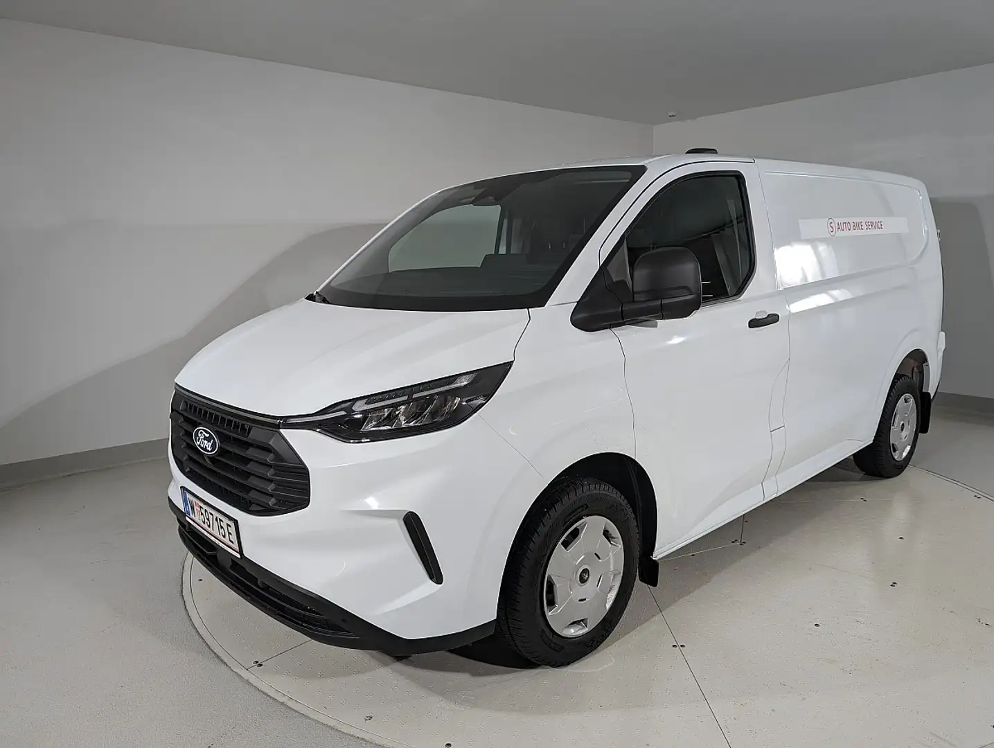 Ford Transit Custom Kasten 2,5 PHEV L1H1 320 Limited Aut. Ganzjahre... Weiß - 2