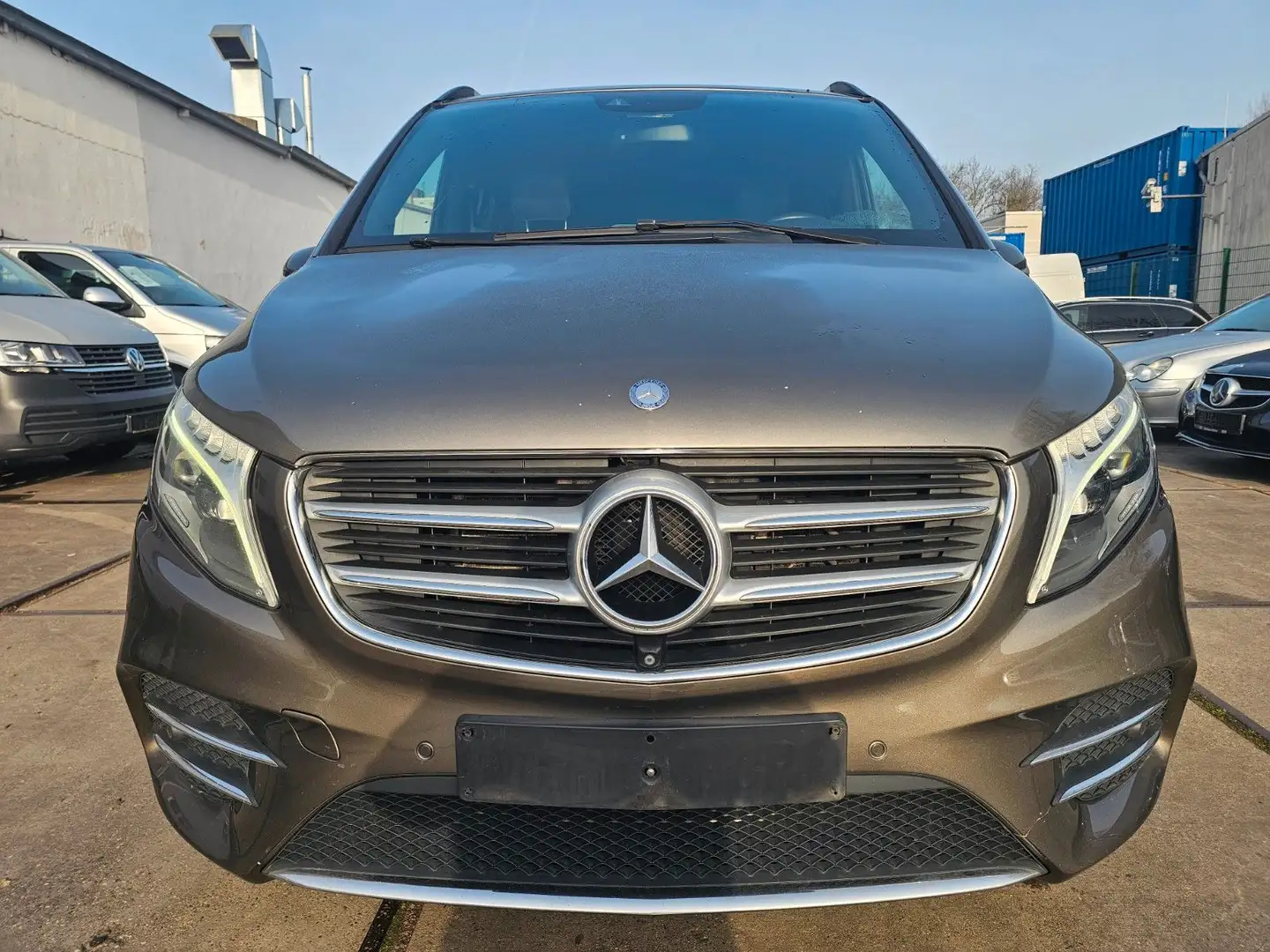 Mercedes-Benz V 200 V 250 CDI AMG Line . 4MATIC extralang 7 Sitzer Gris - 2