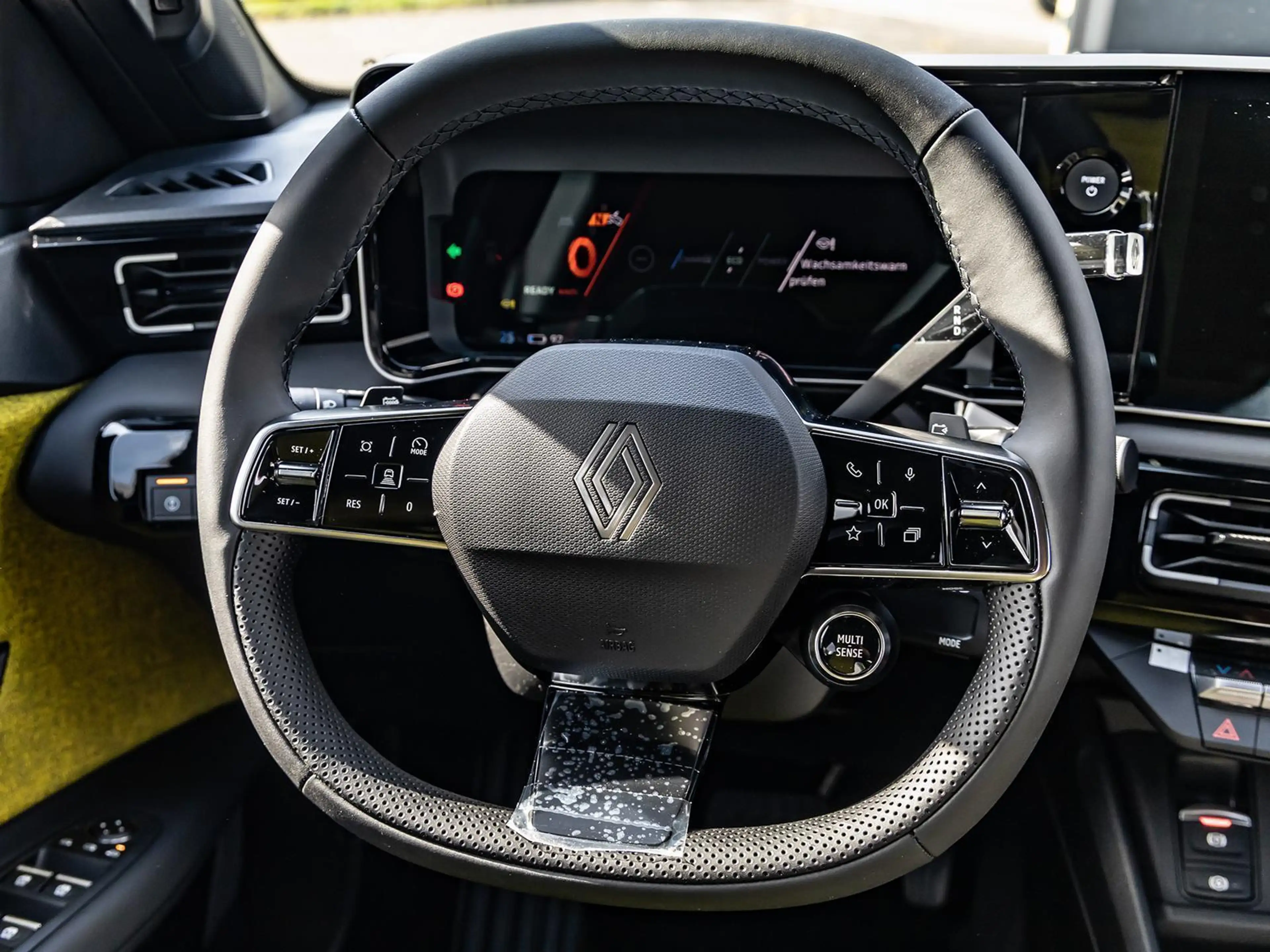 Renault R 5 Iconic 150  NAVI SHZ PDC LHZ KLIMA BT — photo 13