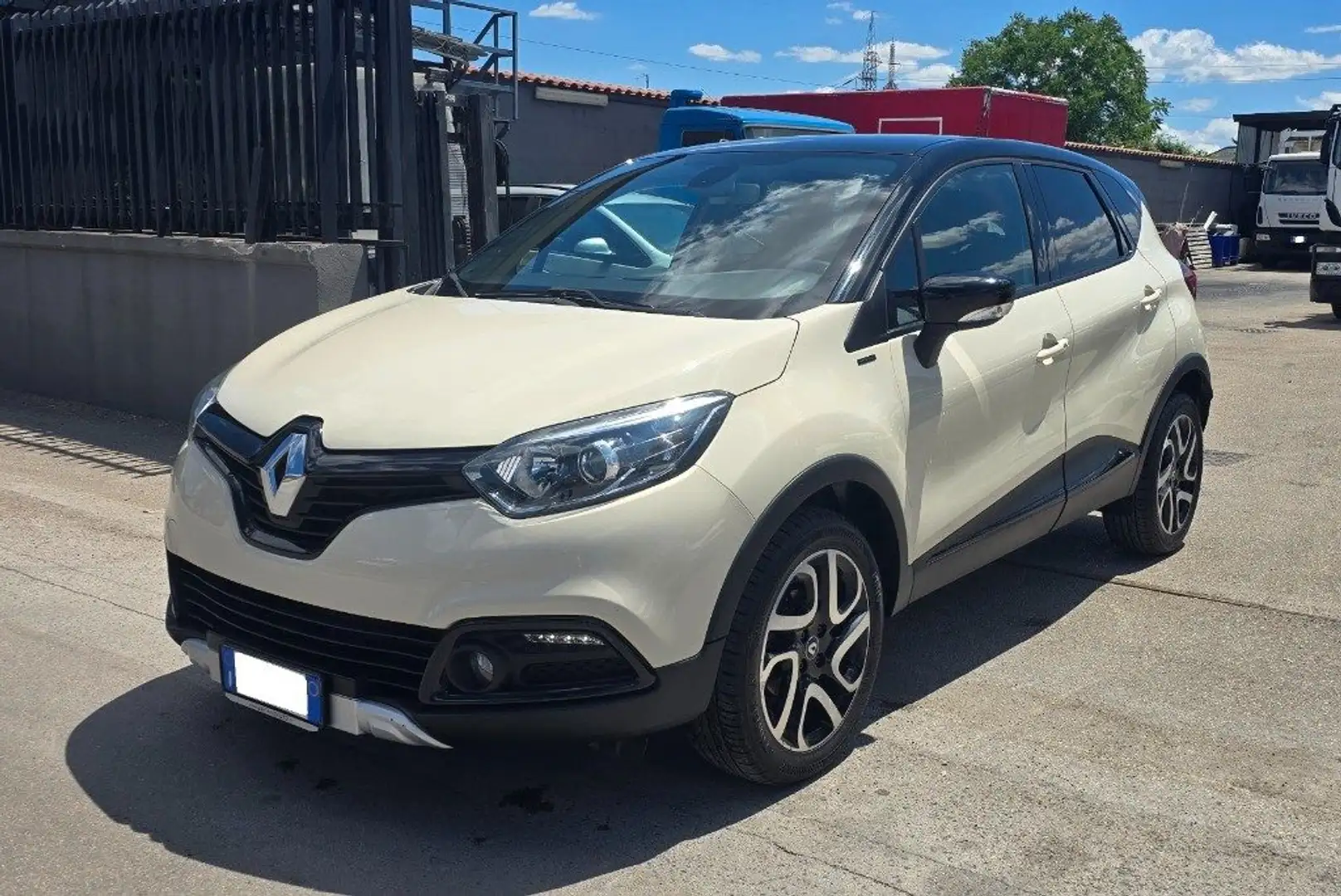 Renault Captur TCe 12V 90 CV Start&Stop Energy Hypnotic Beige - 1