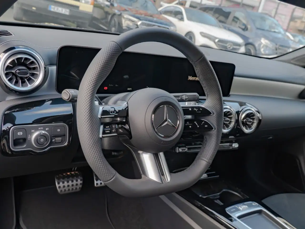 Mercedes-Benz CLA 200 SB AMG-Sport/LED/Cam/Pano/Night/Keyl/19" 11