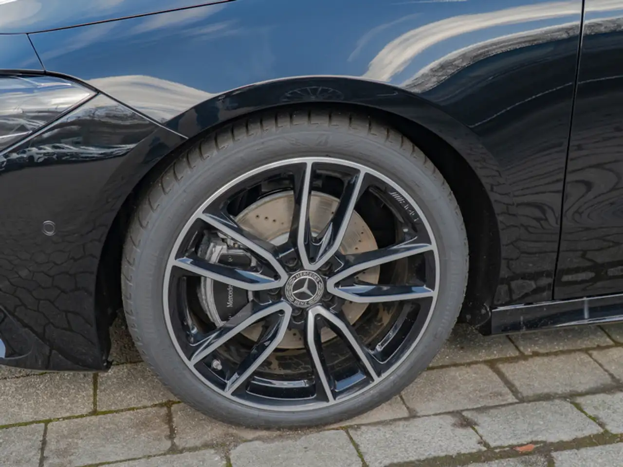 Mercedes-Benz CLA 200 SB AMG-Sport/LED/Cam/Pano/Night/Keyl/19" 3