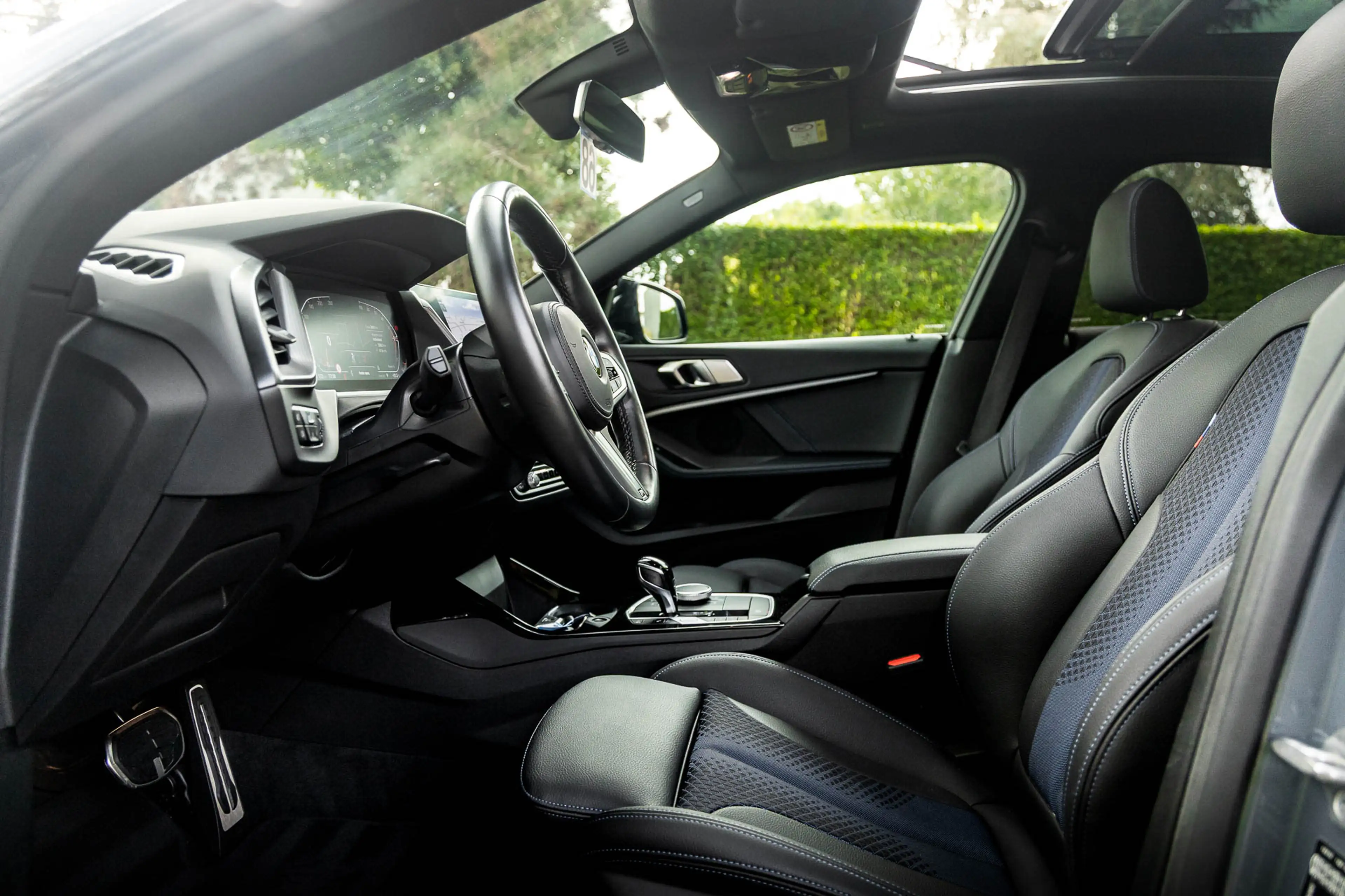 BMW 218 iA Gran Coupé M Sport * HUD * Pano * Keyless * Mem Seats * — photo 5