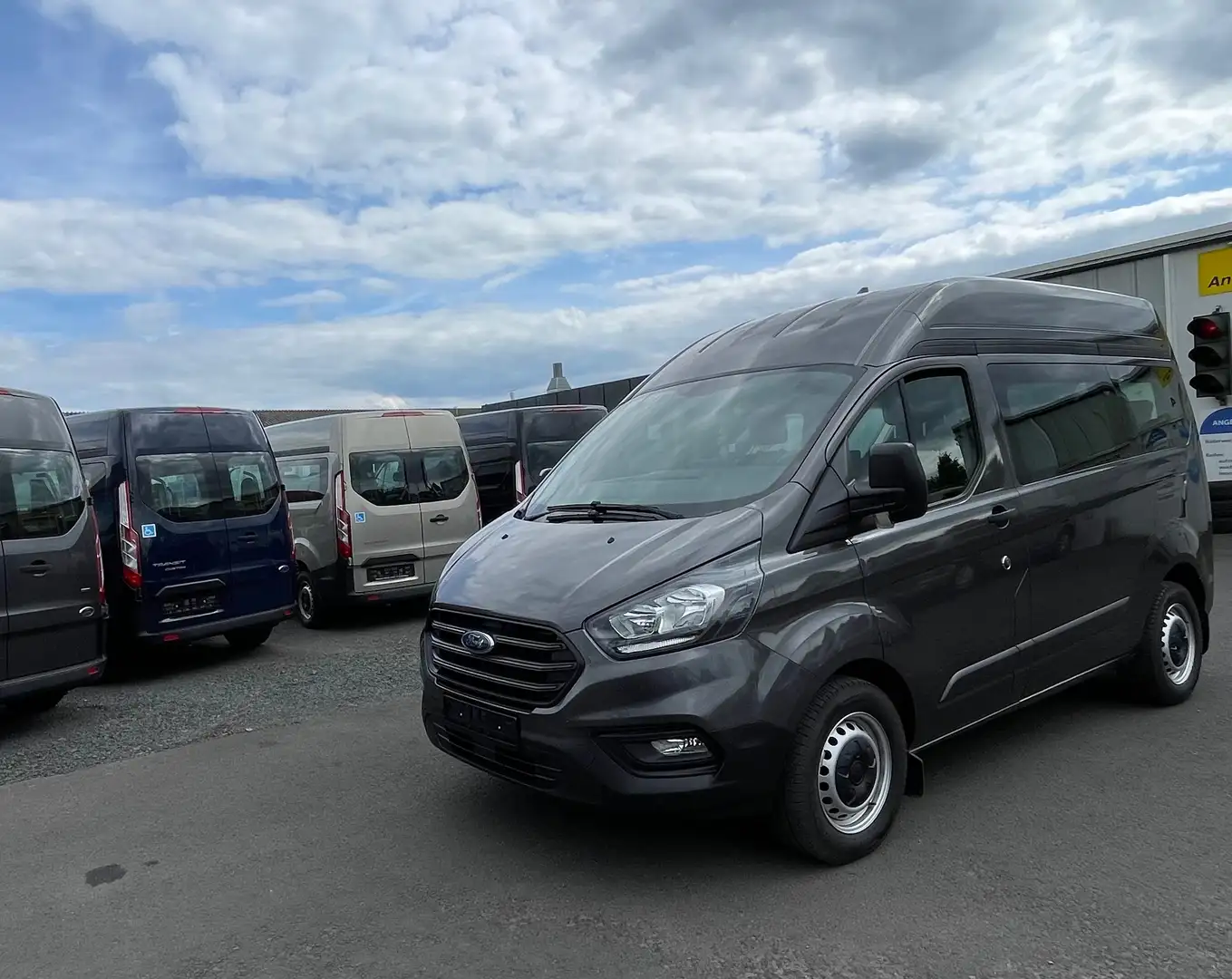 Ford Transit Custom L1 H2 Passivfahrer , Automatik, KLIMA Gris - 2