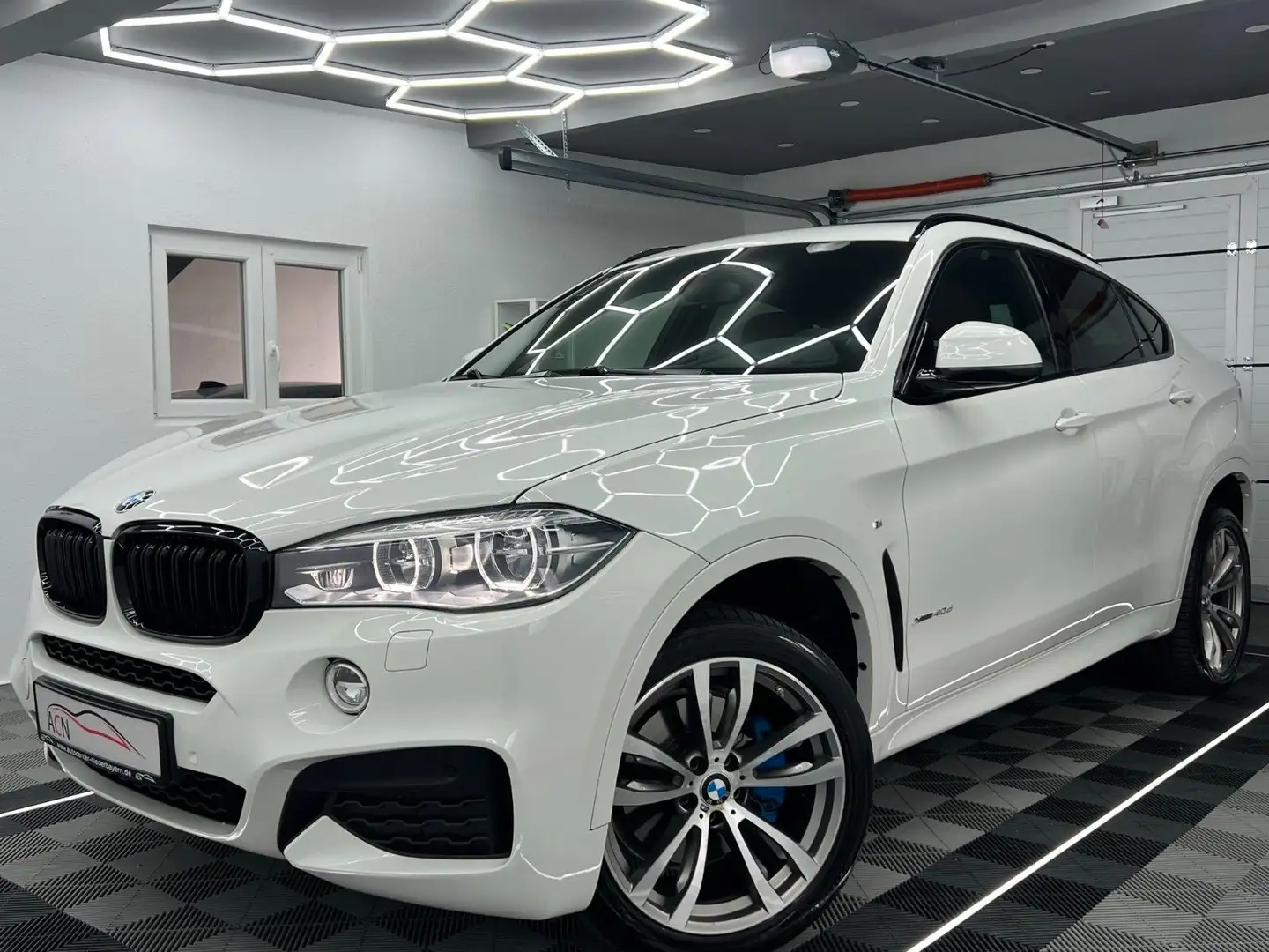 BMW X6 xDrive 40 d  M-SPORT/LED/KAMERA/eGSD/AMBIENTE Weiß - 1