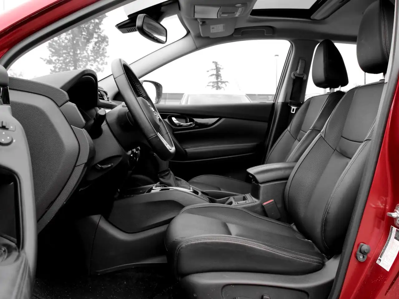 Nissan Qashqai снимка Nissan Qashqai