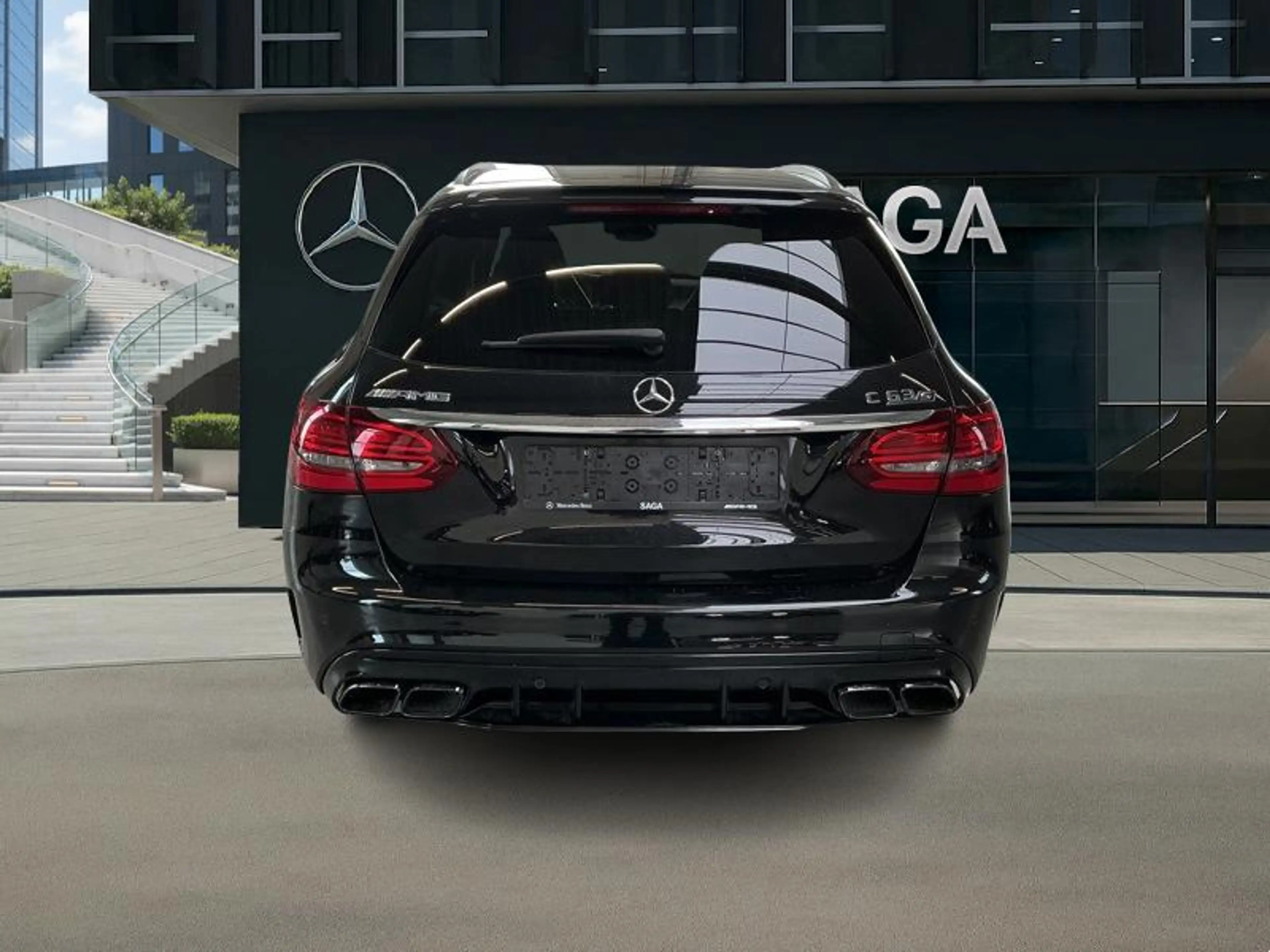 Mercedes-Benz C 63 AMG S Break Sièges Perf Pano Burmester — photo 7