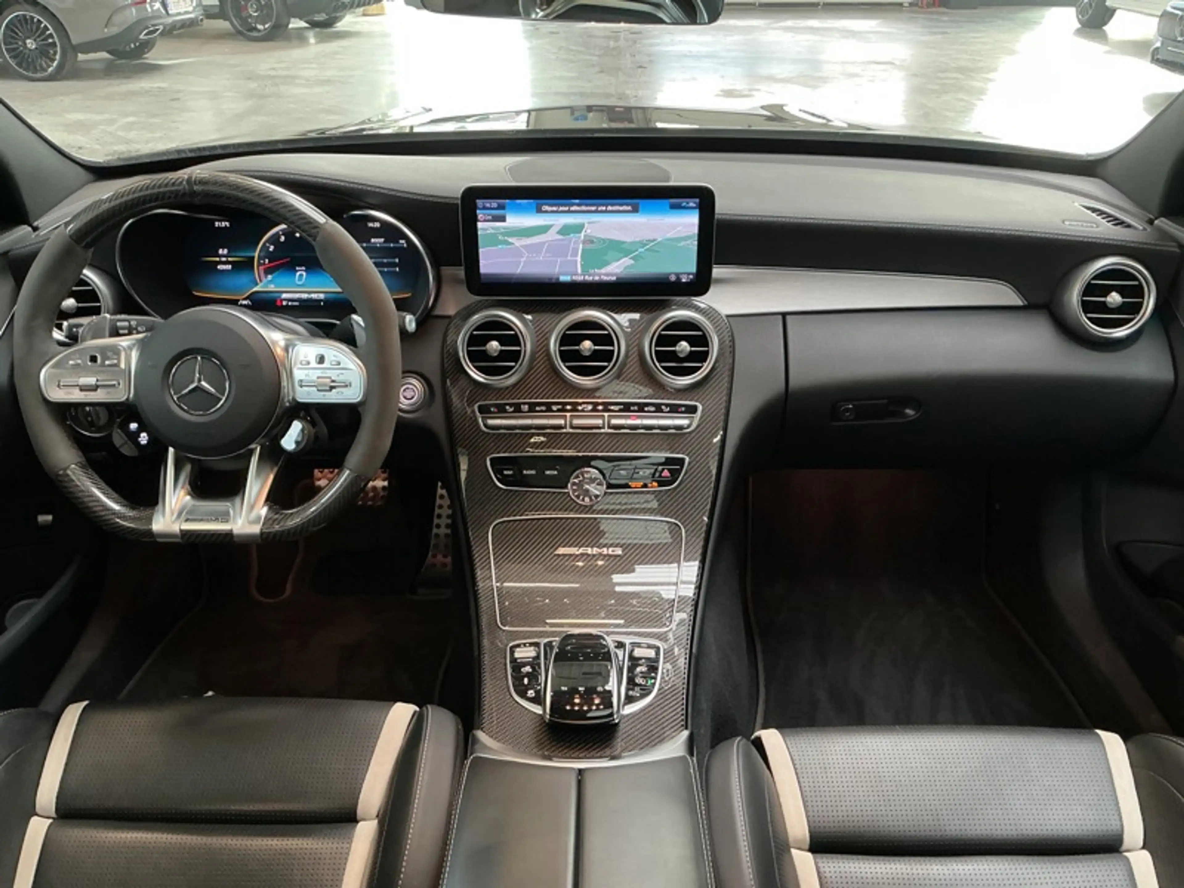 Mercedes-Benz C 63 AMG S Break Sièges Perf Pano Burmester — photo 13