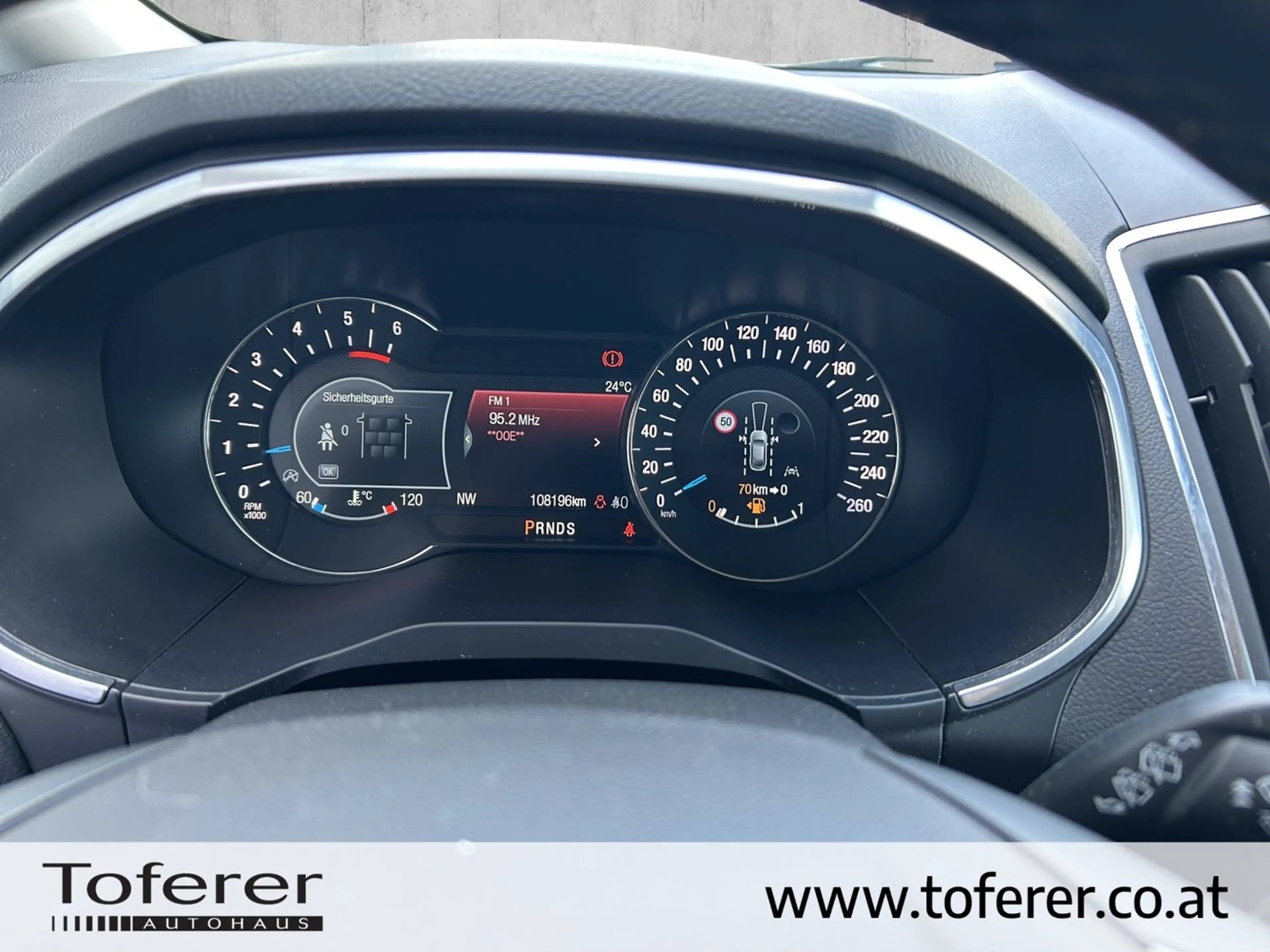 Ford Galaxy 2,0 EcoBlue SCR Titanium Aut. — photo 8