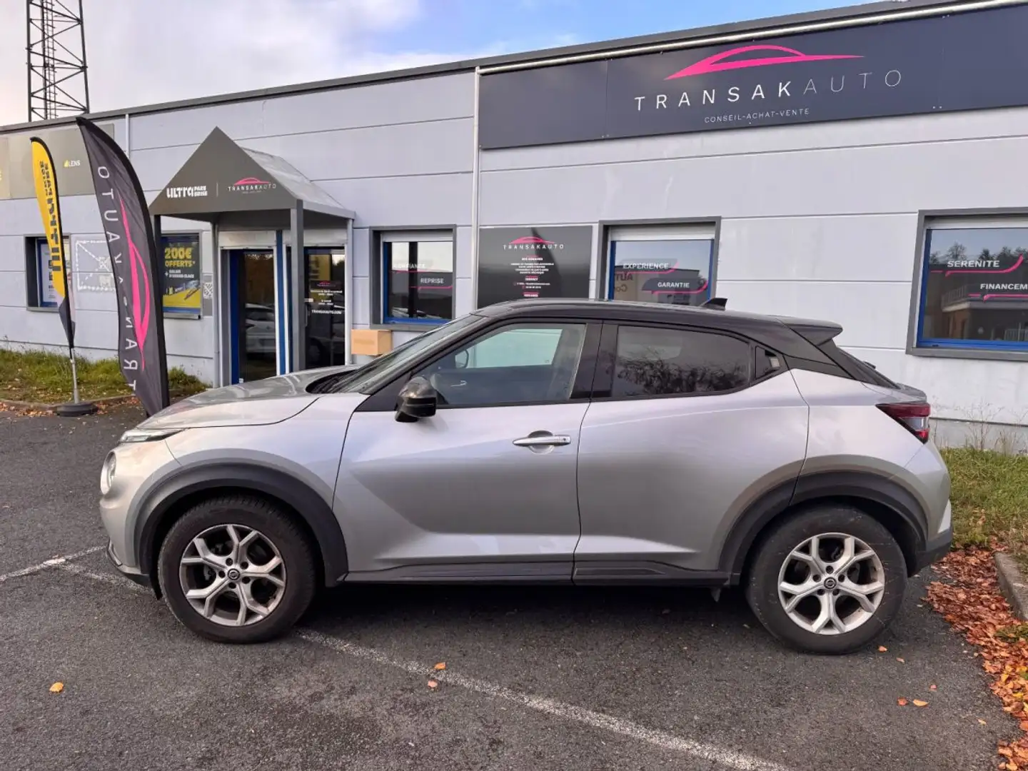 Nissan Juke DIG-T 117cv N-Design Gris - 2