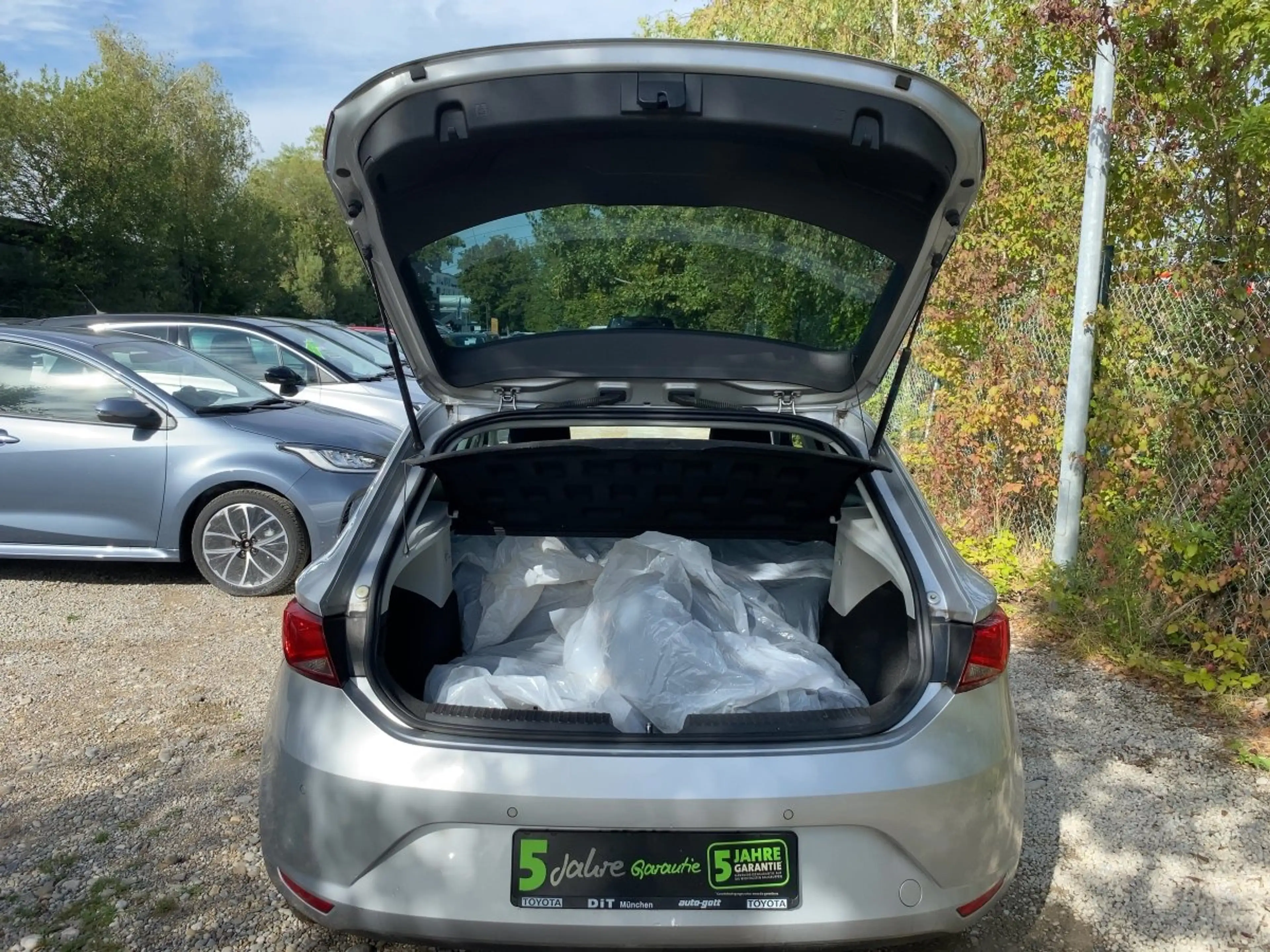 SEAT Leon 1.2 TSI Style zuverlässiger Kompaktwagen — photo 8