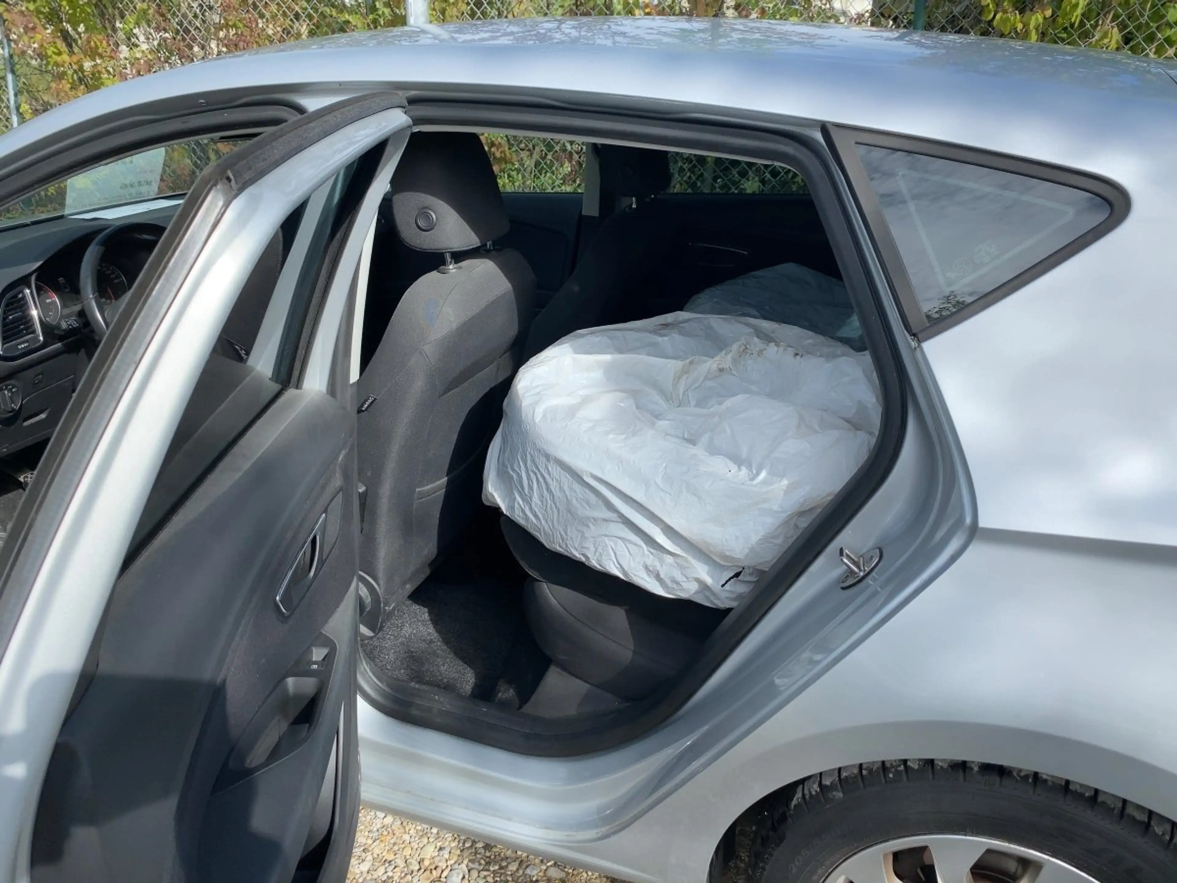 SEAT Leon 1.2 TSI Style zuverlässiger Kompaktwagen — photo 10