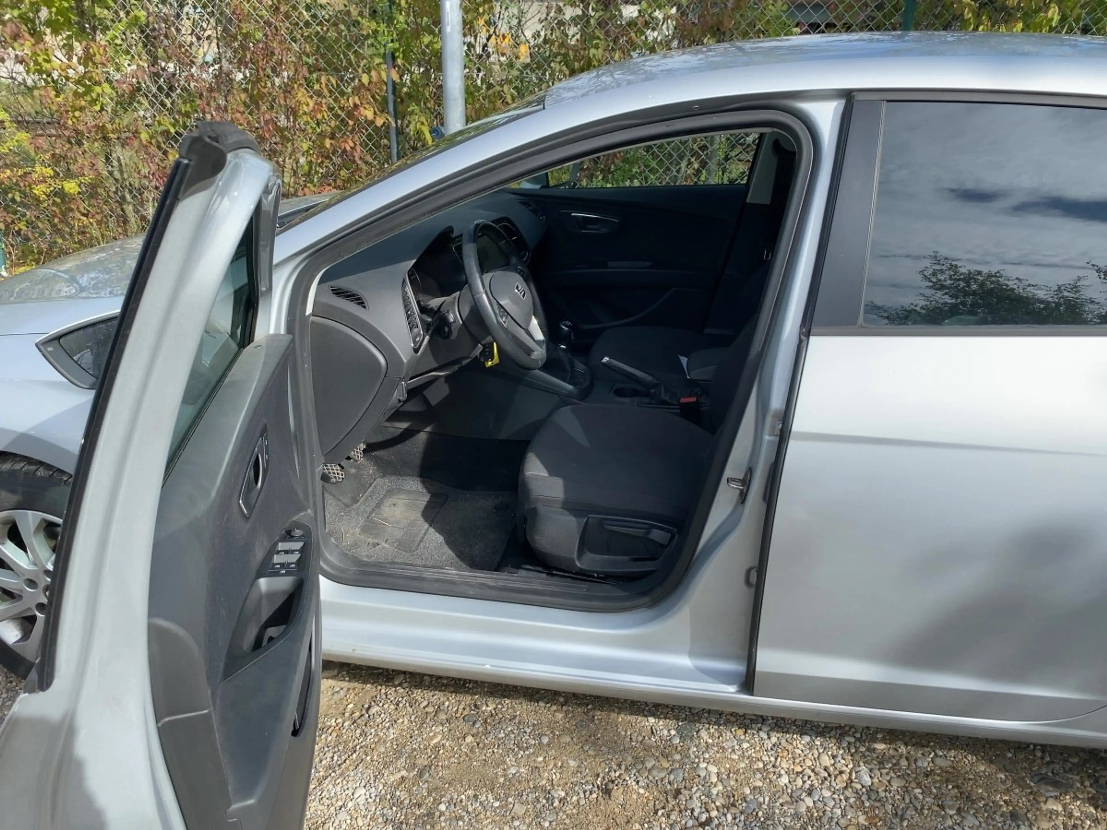 SEAT Leon 1.2 TSI Style zuverlässiger Kompaktwagen — photo 9