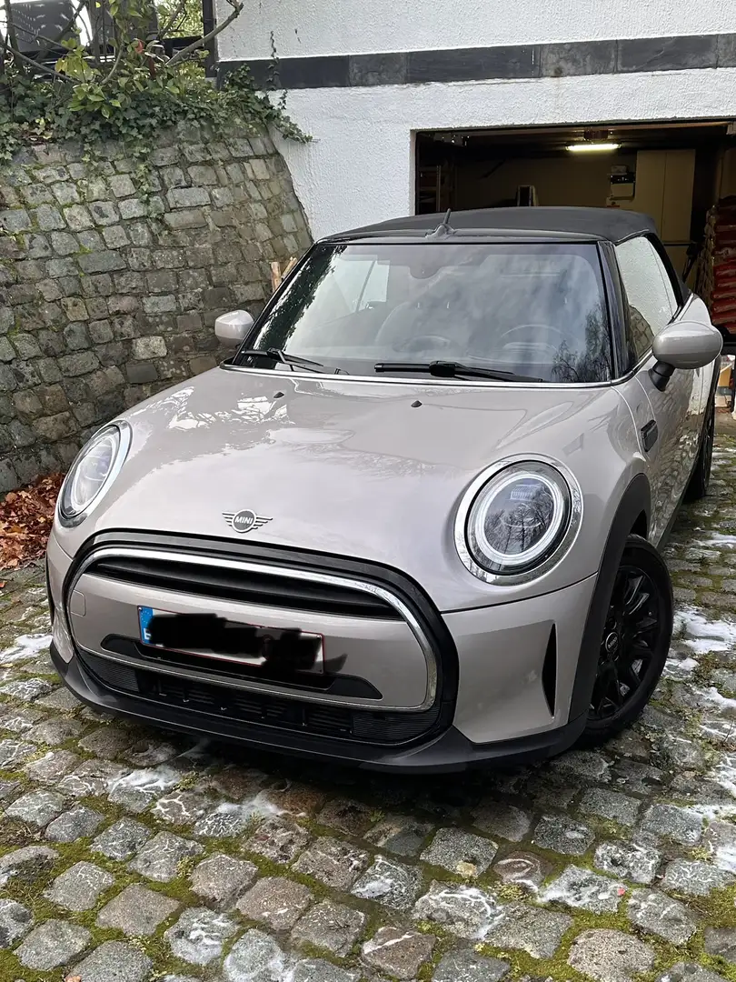 MINI Cooper C Cabrio - 1