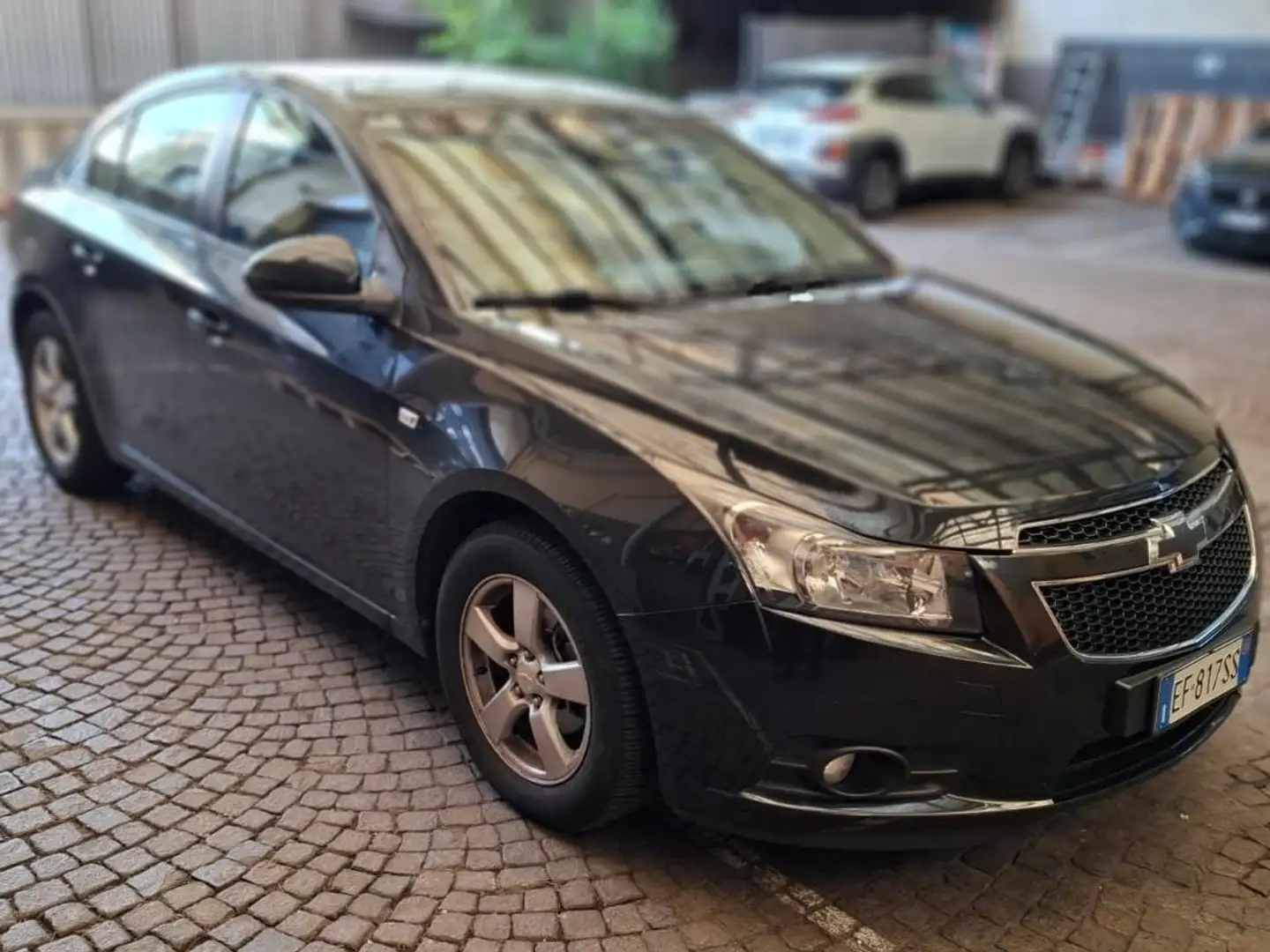 Chevrolet Cruze Cruze 1.6 LS Nero - 1